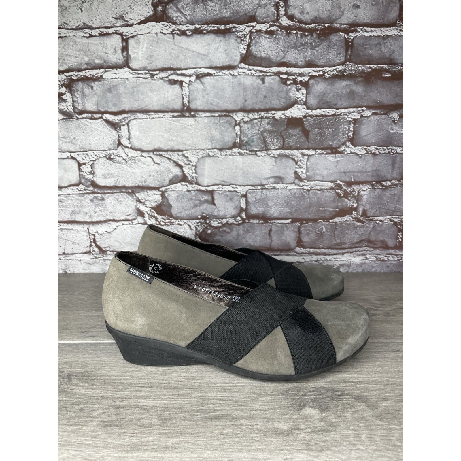 Mephisto Mephisto Aline Gray Nubuck Leather Black Strap Wedge Shoes W Size US 8.5 / IT 38.5 - 18 Thumbnail