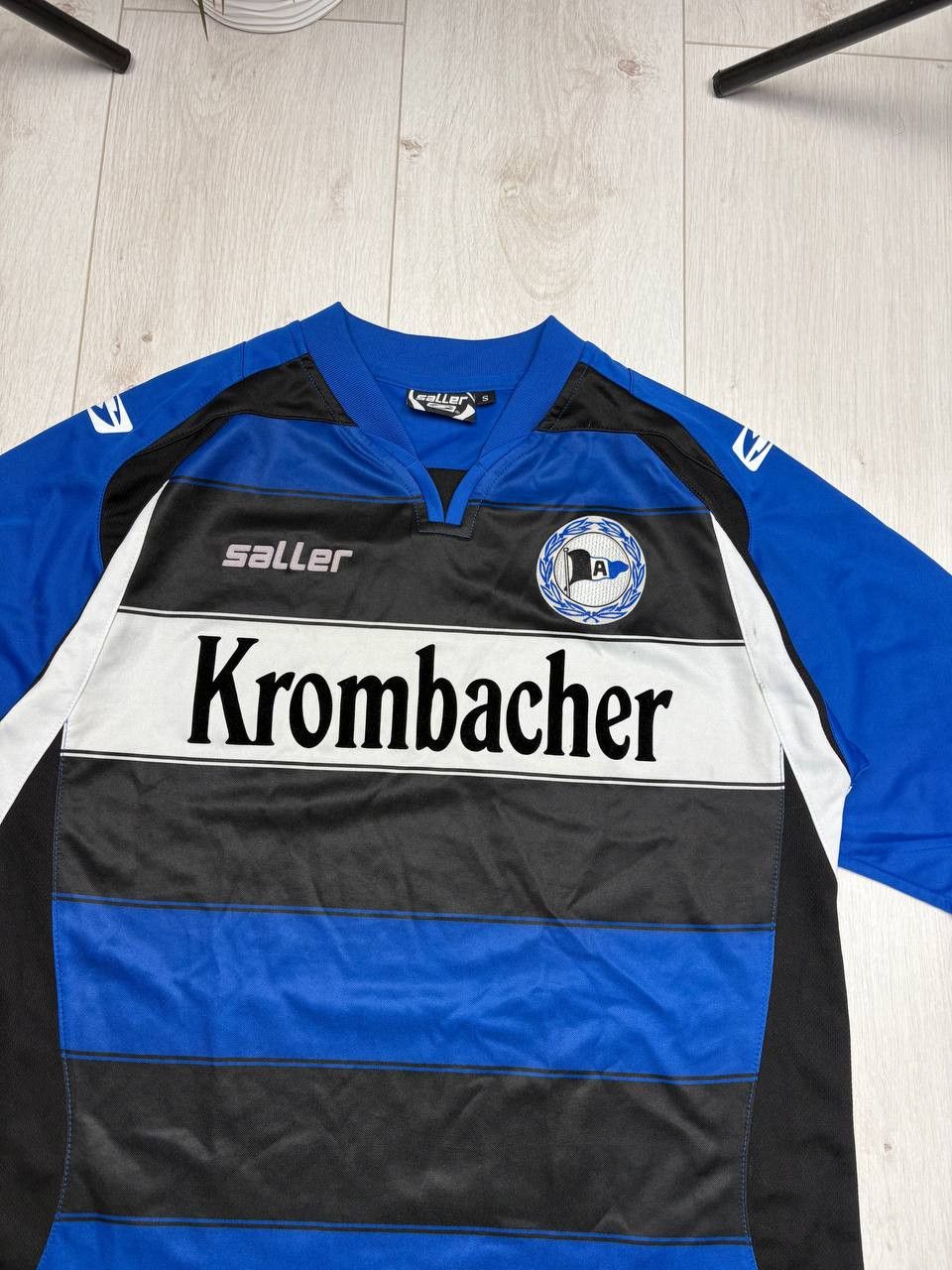 Vintage Saller Arminia Bielefeld Jersey DSC Vintage 2009/2010 Size US S / EU 44-46 / 1 - 2 Thumbnail