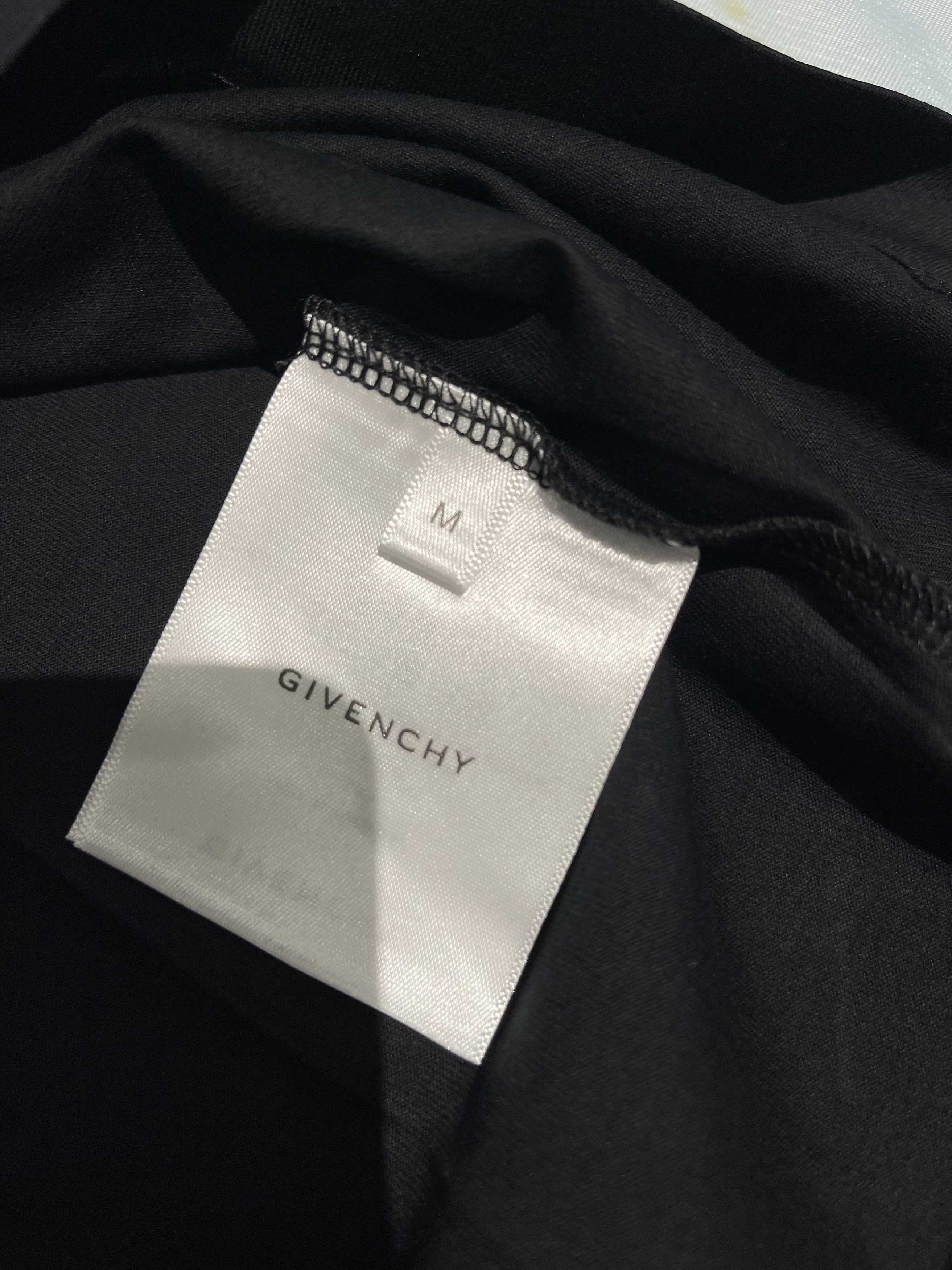 Givenchy Givenchy Multicolour Embroidery Logo T Size US M / EU 48-50 / 2 - 7 Thumbnail