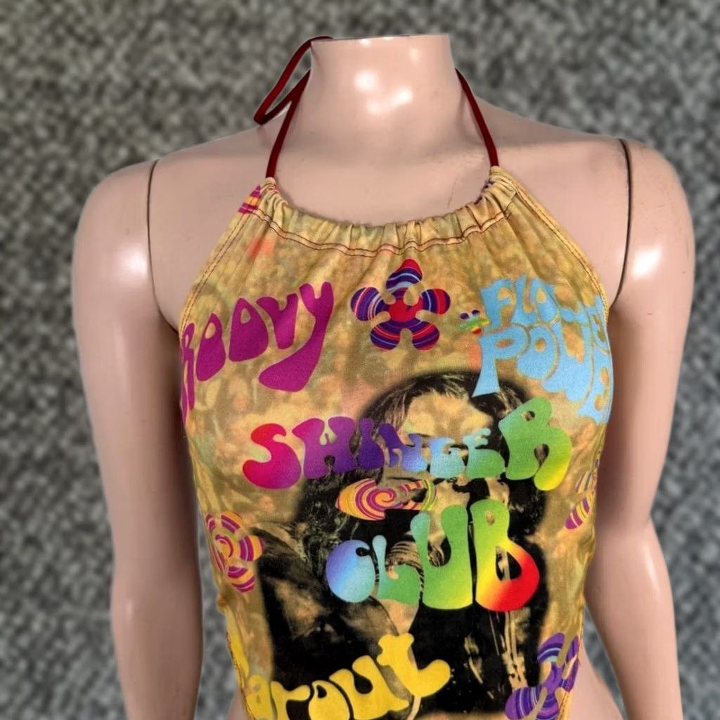 Vintage VINTAGE Dot Women's Shirt S Red Cropped Sleeveless Floral Knit/Polyester Blouse 70s Groovy Halter Top W3-3 Size S / US 4 / IT 40 - 1 Thumbnail