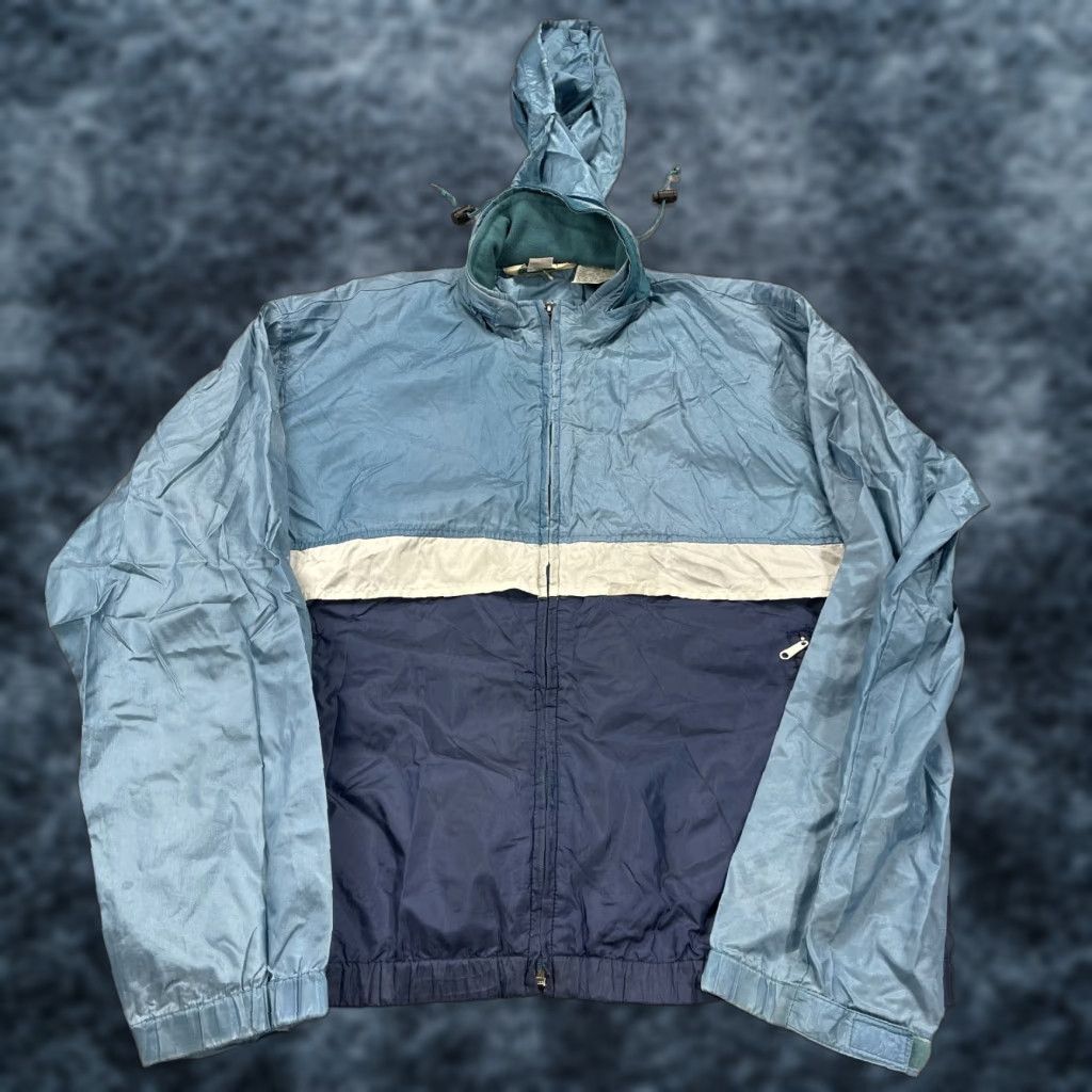 Vintage VINTAGE L.L.Bean Jacket Mens Large Blue Nylon Windbreaker Hooded Zip 90s Size US L / EU 52-54 / 3 - 1 Thumbnail