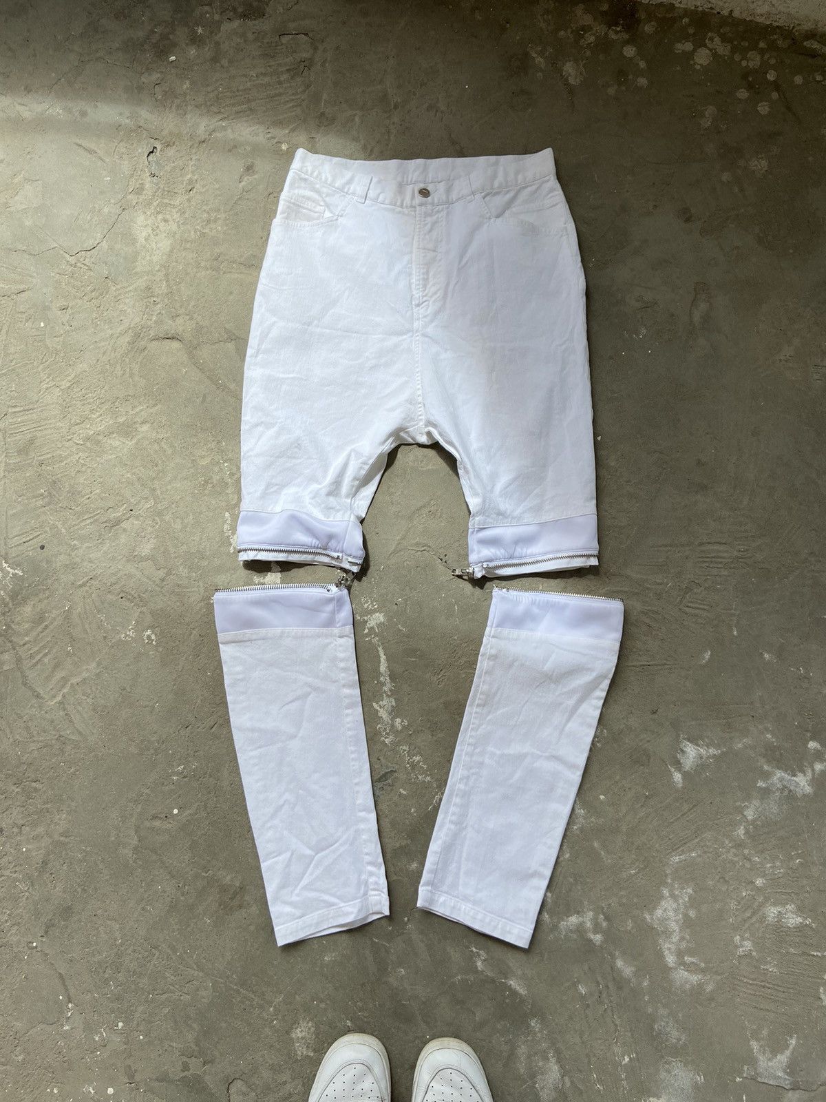 image of Archival Clothing x Avant Garde Archival Transformer Jeans Rick Owens Style in White (Size 32)