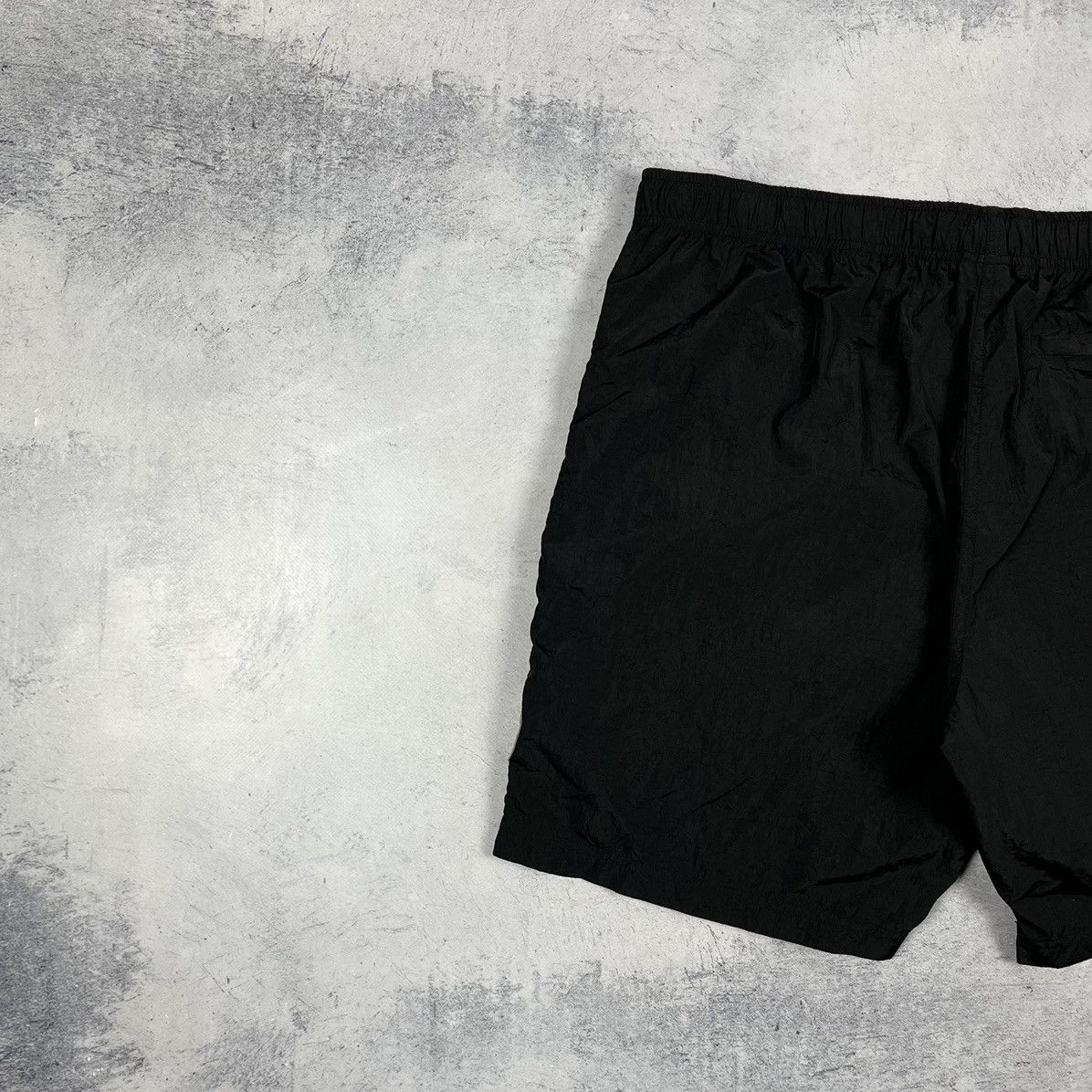 October's Very Own OVO October’s Very Own Big Logo Nylon Shorts Size US 36 / EU 52 - 20 Thumbnail