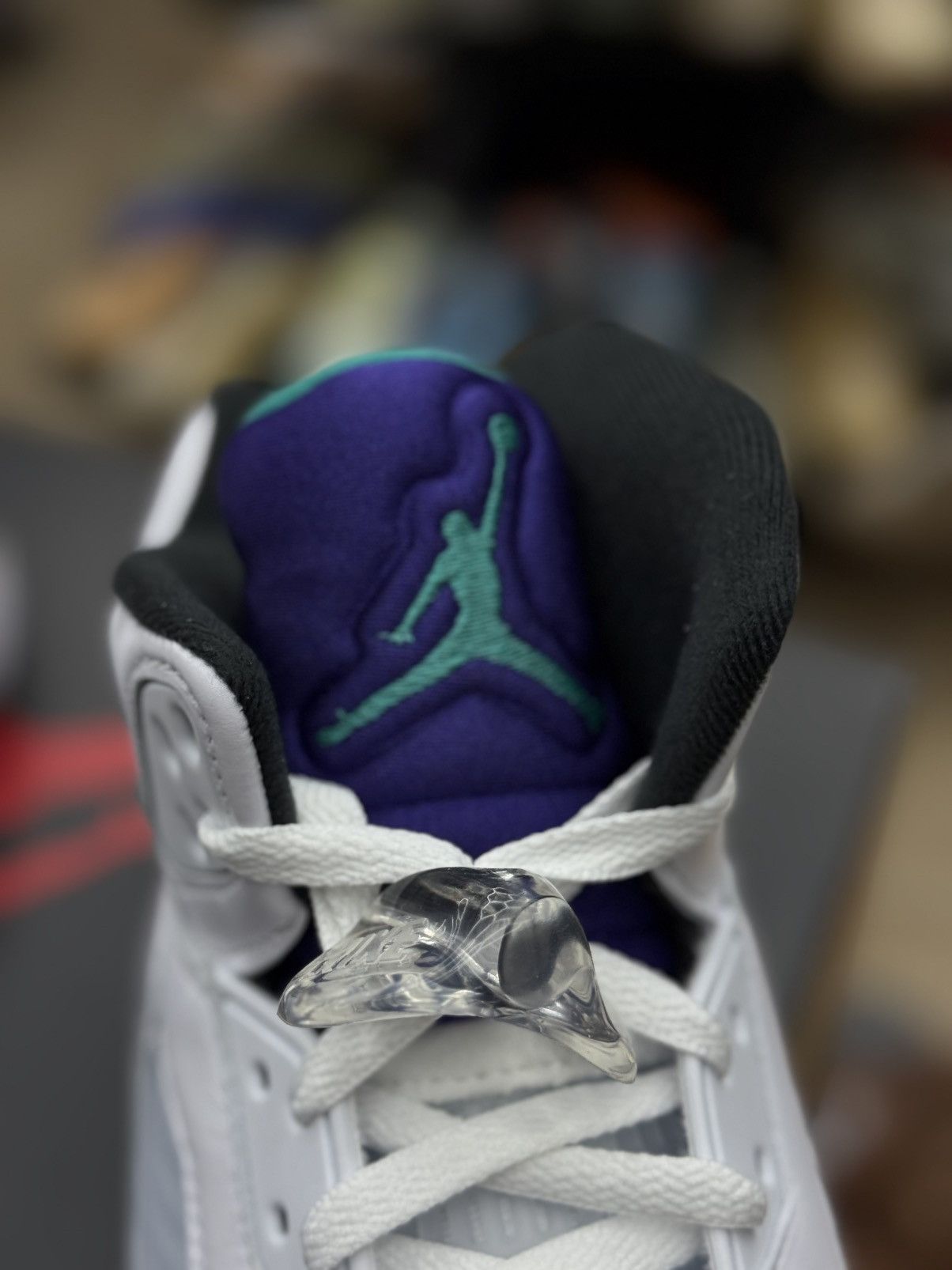 Jordan Brand Nike Air Jordan 5 Retro "Grape" (2025) Mens Size 13 NEW - Size US 13 / EU 46 - 14 Thumbnail