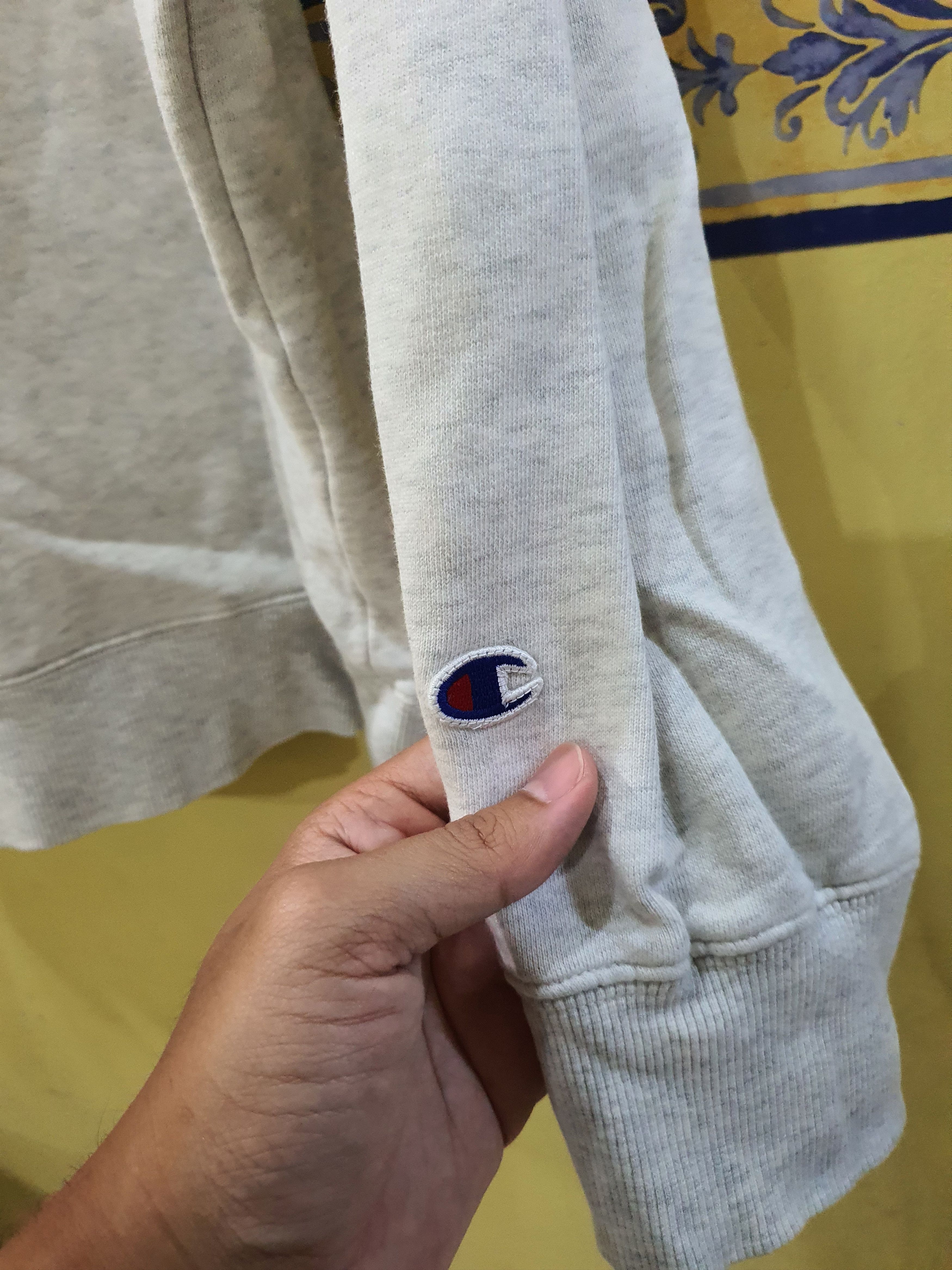 Champion vintage Champion "Reverse Weave" University of Minnesota Size US L / EU 52-54 / 3 - 10 Thumbnail