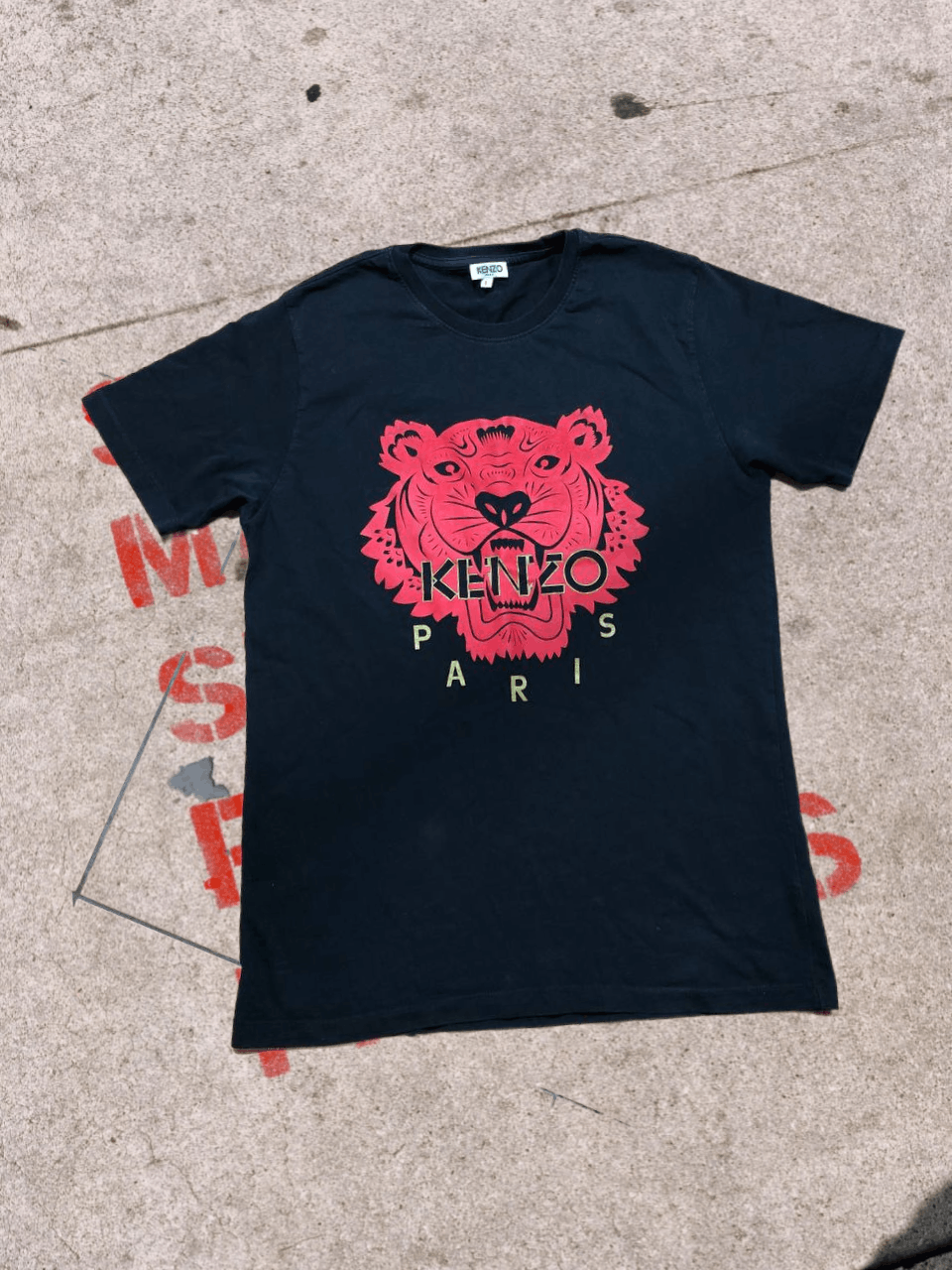 Kenzo KENZO Red Tiger Print T-shirt Black Black luxury tee Size US L / EU 52-54 / 3 - 1 Thumbnail