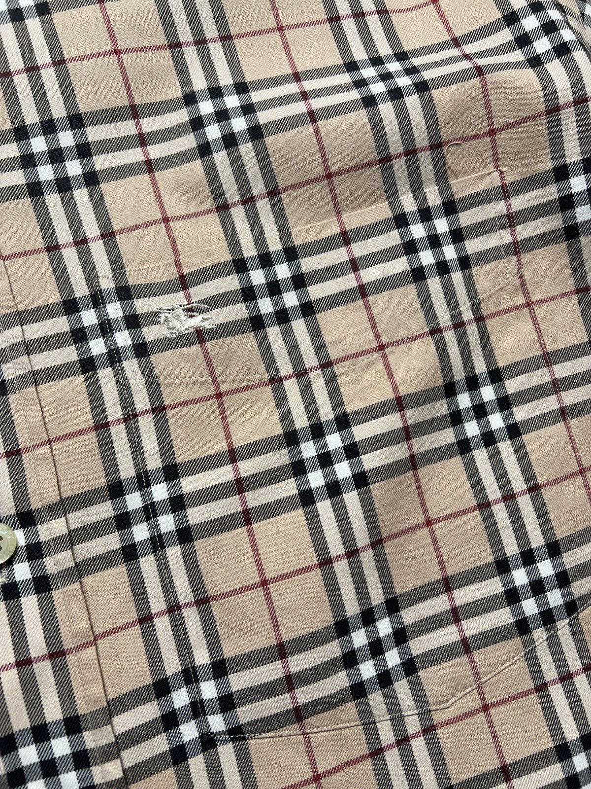 Burberry Burberry Vintage Checkered Shirt Size US L / EU 52-54 / 3 - 10 Thumbnail