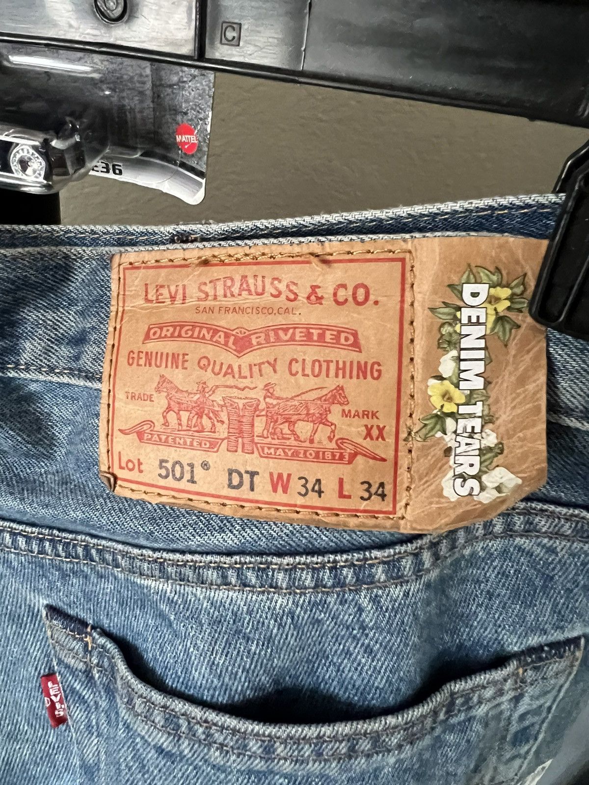 DENIM TEARS × Levi's LEVIS 501 DENIM TEARS COTTON WREATH DENIM Size US 34 / EU 50 - 3 Thumbnail