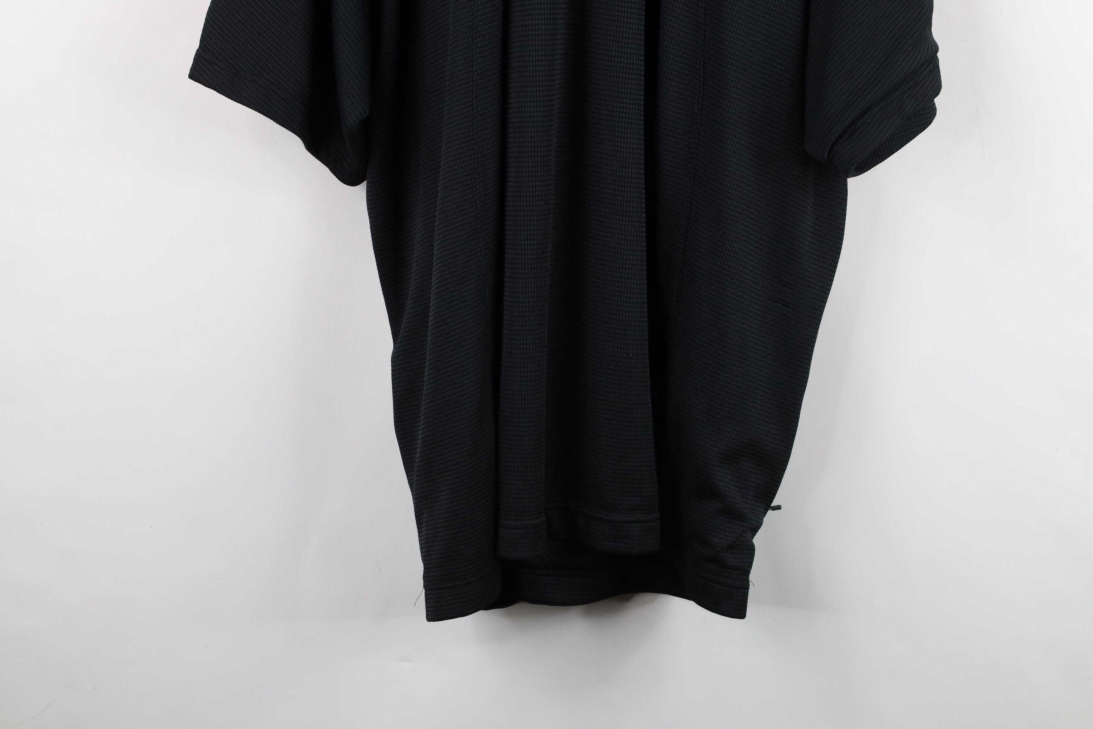 Nike Vintage Nike Lebron James Mini Swoosh Thermal Knit Shirt Size US XL / EU 56 / 4 - 14 Thumbnail