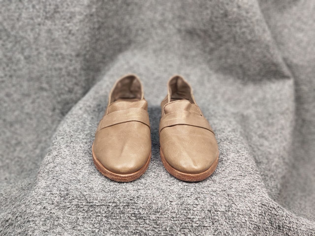 Elia Maurizi Elia Maurizi Design Premium leather beige Loafers Size US 7.5 / IT 37.5 - 5 Thumbnail