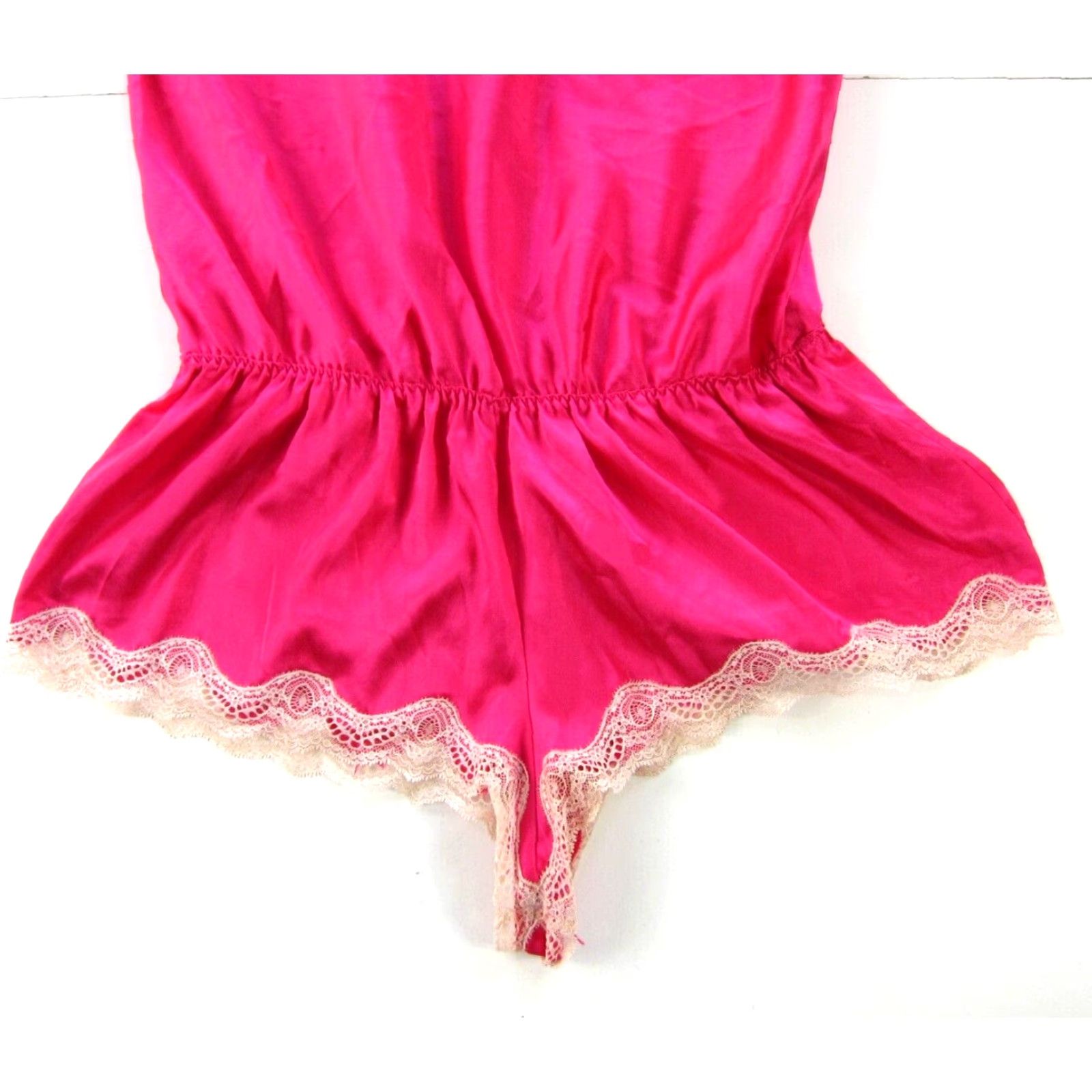Vintage Victoria's Secret Bright Pink Sexy Lace Spaghetti Strap Lingerie Shorts Romper M Size 32" / US 10 / IT 46 - 6 Thumbnail