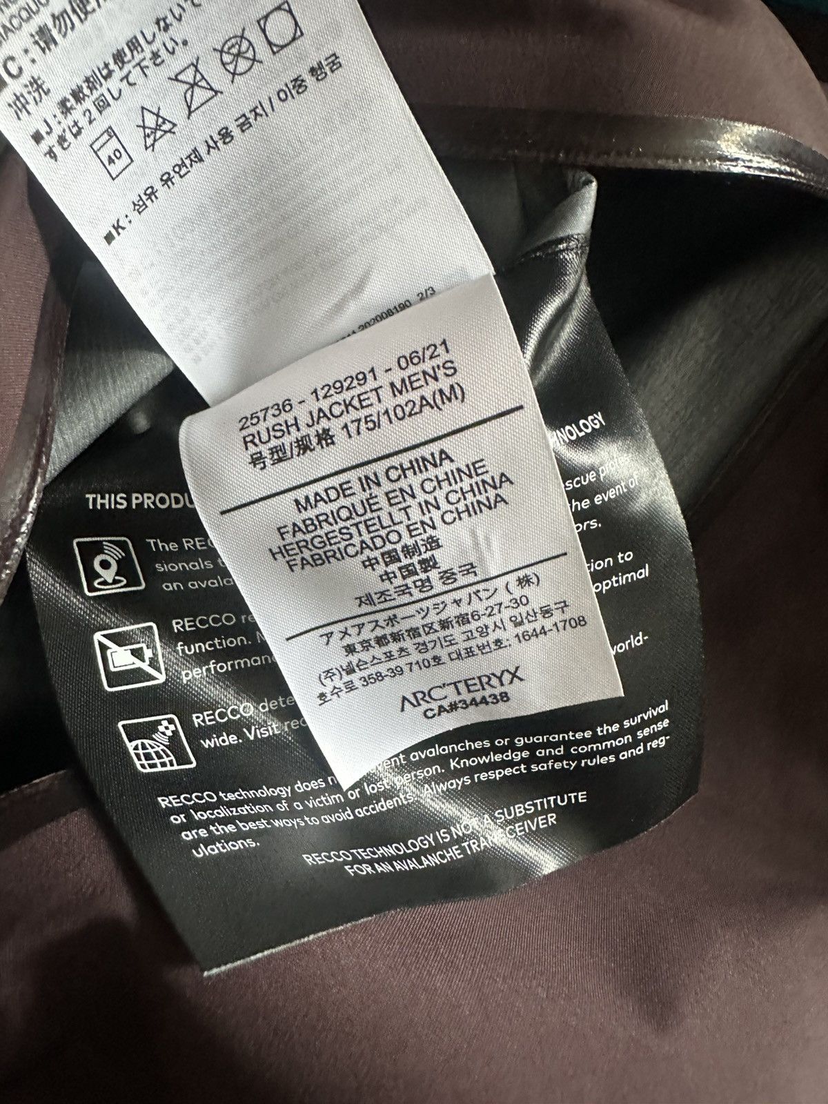 Arc'teryx Rush Jacket - Magician (M) Brand new ultra rare Size US M / EU 48-50 / 2 - 8 Thumbnail