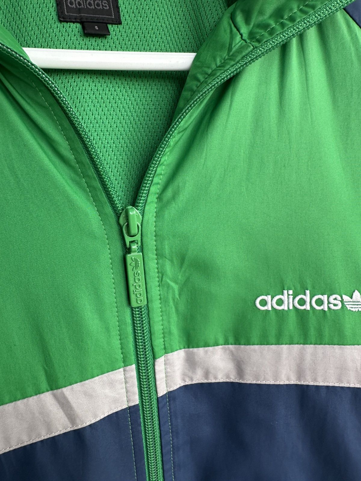 Adidas Vintage Adidas Firebird 00s Nylon Green Men's Jacket Sz S Size US S / EU 44-46 / 1 - 5 Thumbnail