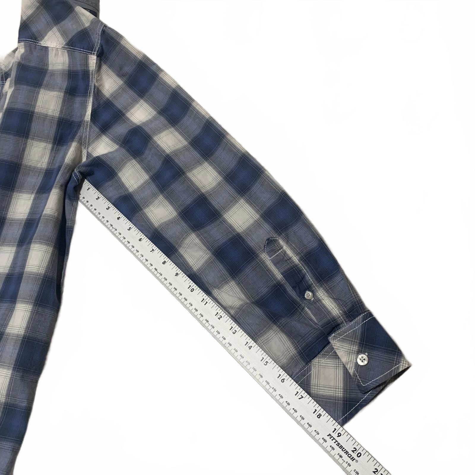 American Rag American Rag Men's XL Blue White Plaid Long Sleeve Shirt Size US XL / EU 56 / 4 - 4 Thumbnail