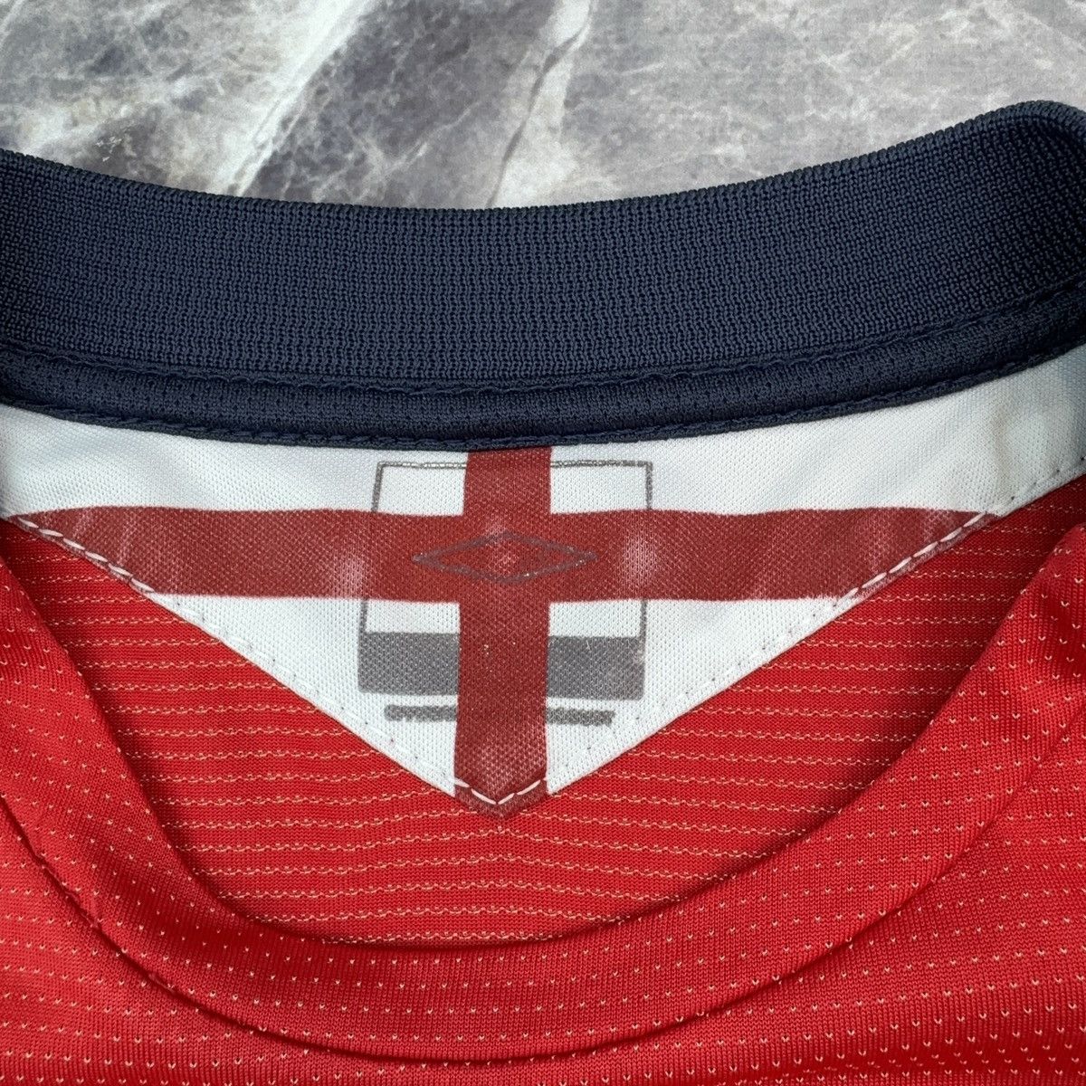 Umbro Umbro England Jersey 2004-06 Away Kit Soccer Football Shirt Size US L / EU 52-54 / 3 - 10 Thumbnail