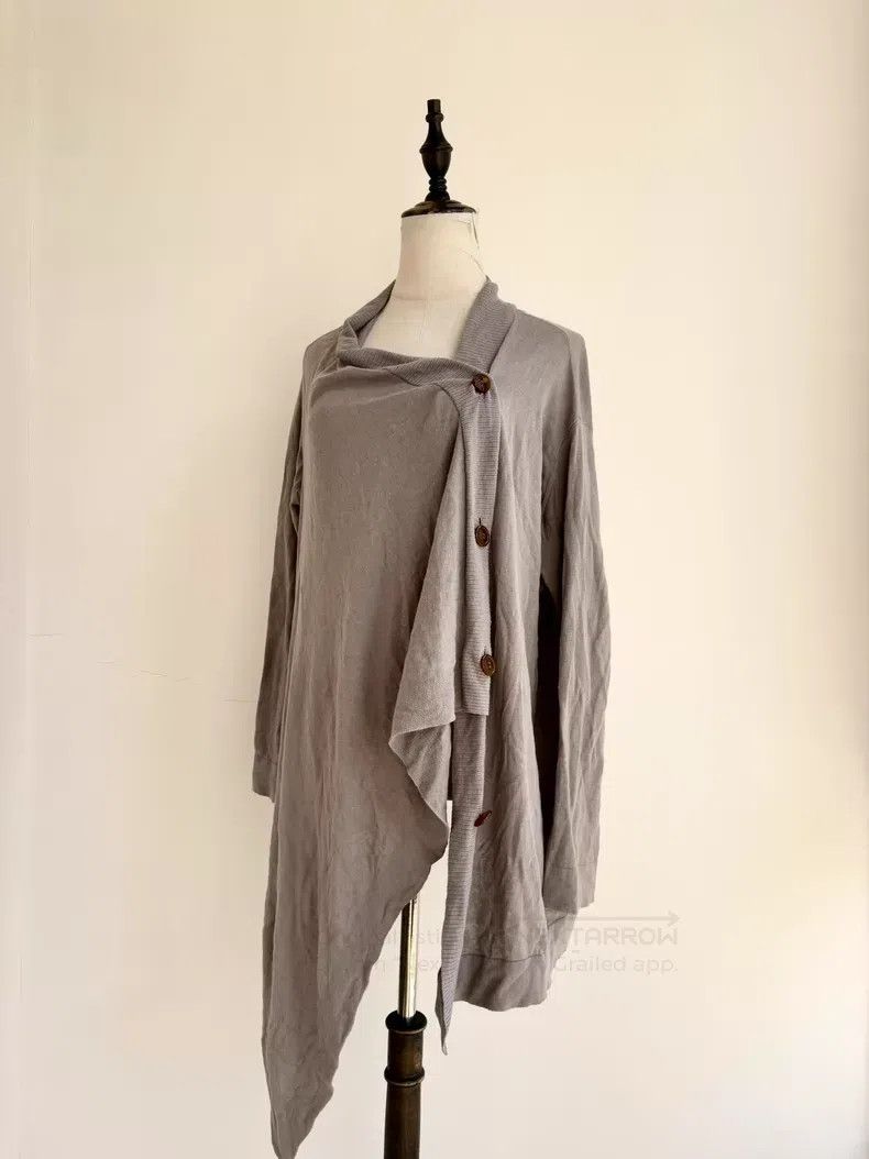 Vivienne Westwood Vivienne Westwood Vintage Grey Irregular Cut Knit Shrug Ca Size M / US 6-8 / IT 42-44 - 1 Thumbnail