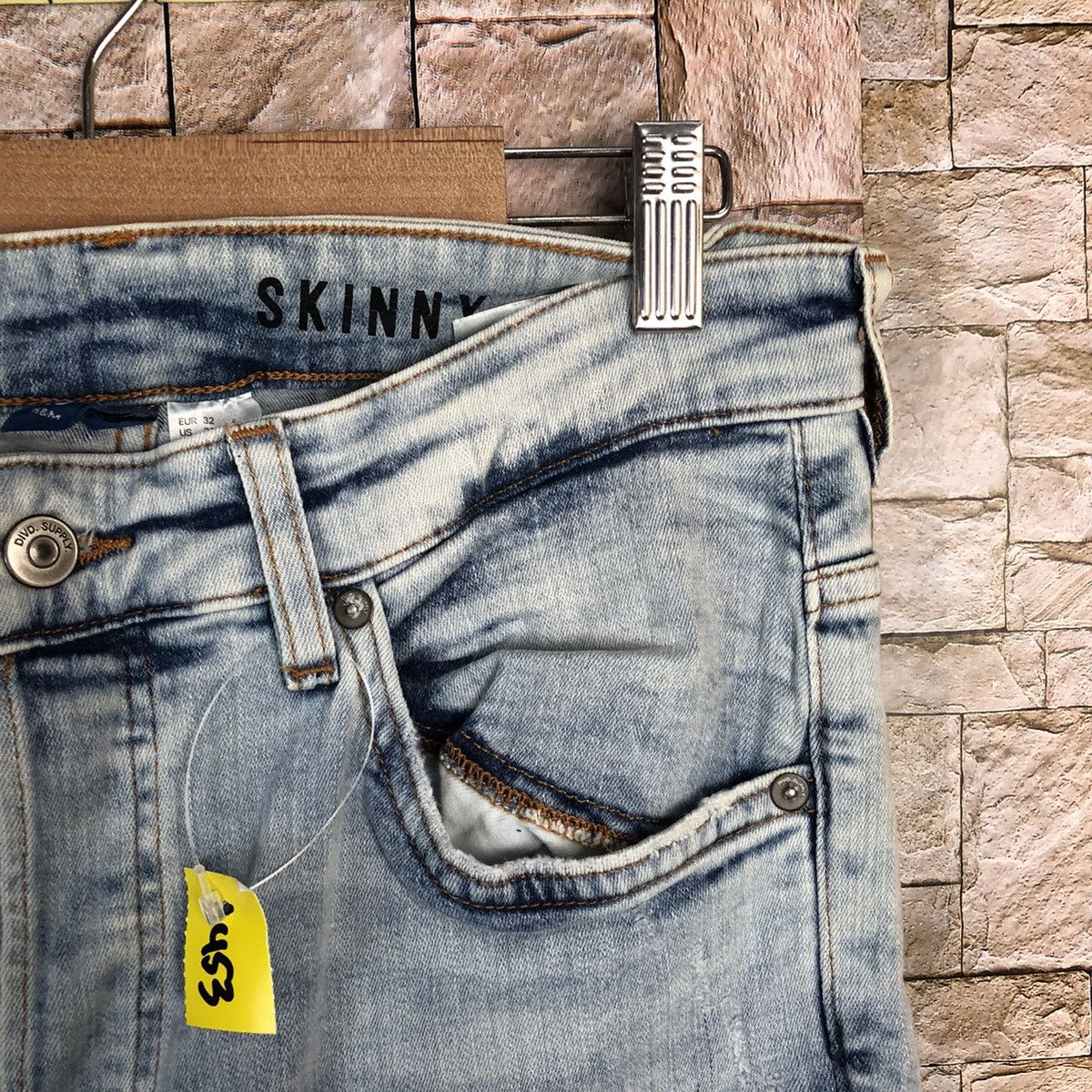 Vintage H&M Blue Distressed ripped Denim Pants #A453 Size US 32 / EU 48 - 9 Thumbnail