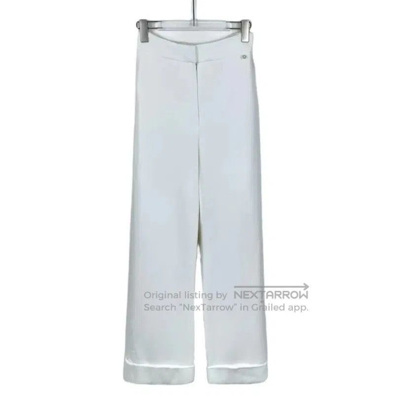 Chanel Chanel White Casual Pants for Women . Size 23" - 1 Thumbnail
