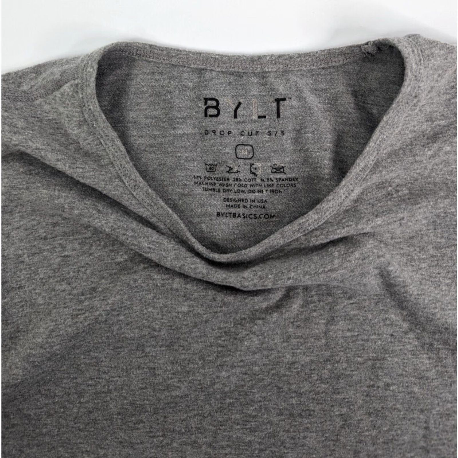 Asics BYLT Grey Drop Cut S/S Shirt Mens Medium Casual Basics Shirt Size US M / EU 48-50 / 2 - 7 Thumbnail