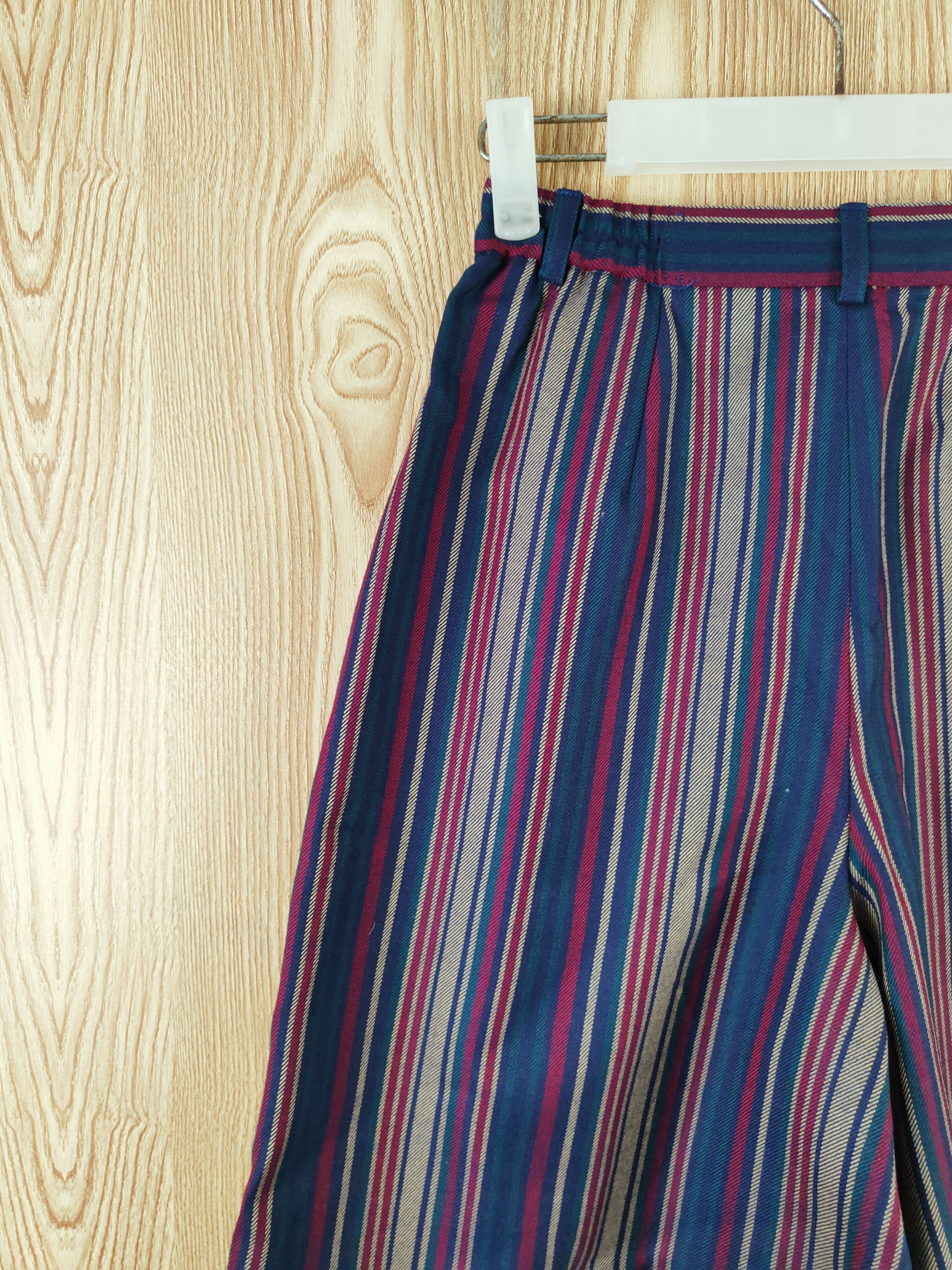 Burberry Burberrys Dark Blue Stripe Multipocket Short Pants #W389 Size 25" / US 0 / IT 36 - 7 Thumbnail