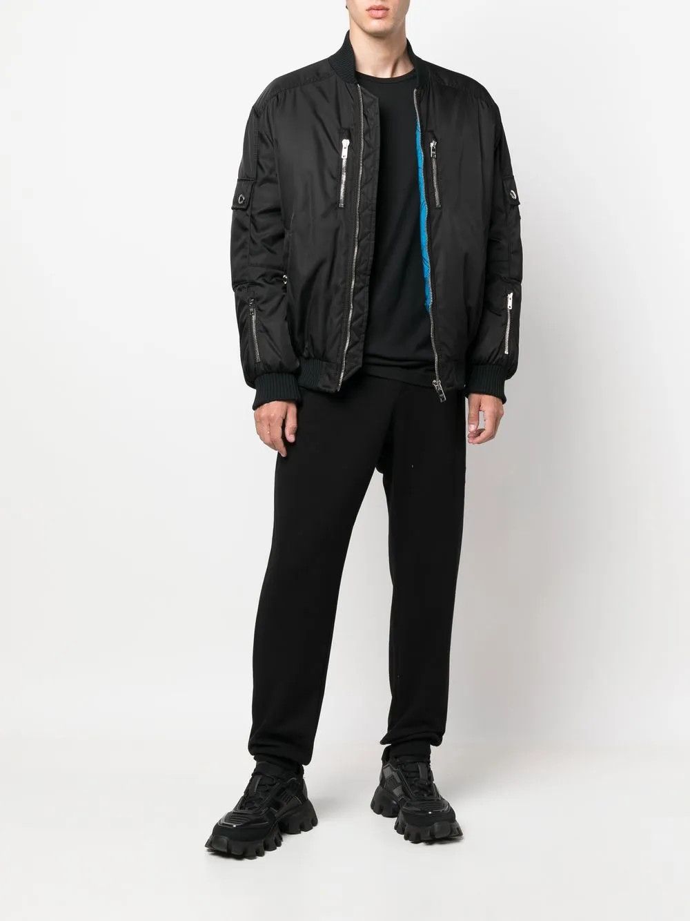Versace o1y0525 Jogger & Sweatpant in Black Size US 36 / EU 52 - 5 Thumbnail
