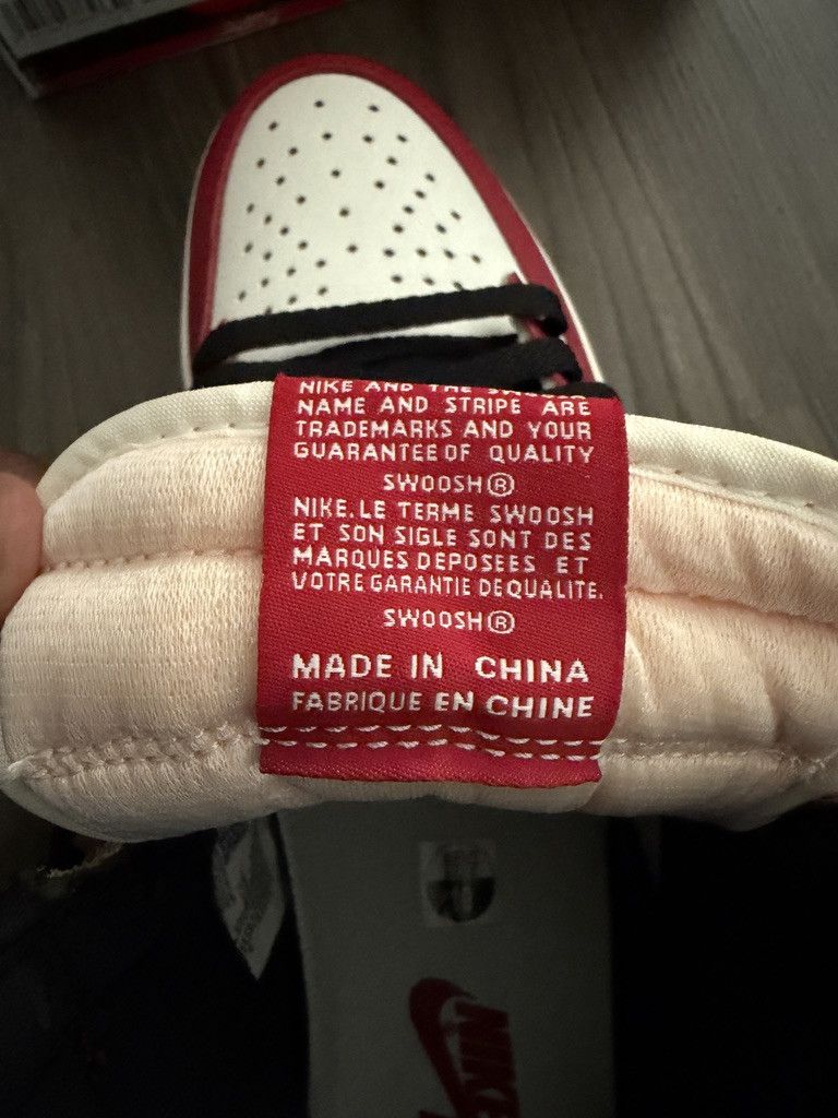 Jordan Brand Jordan 1 Retro High OG Chicago Lost and Found Size US 10 / EU 43 - 7 Thumbnail