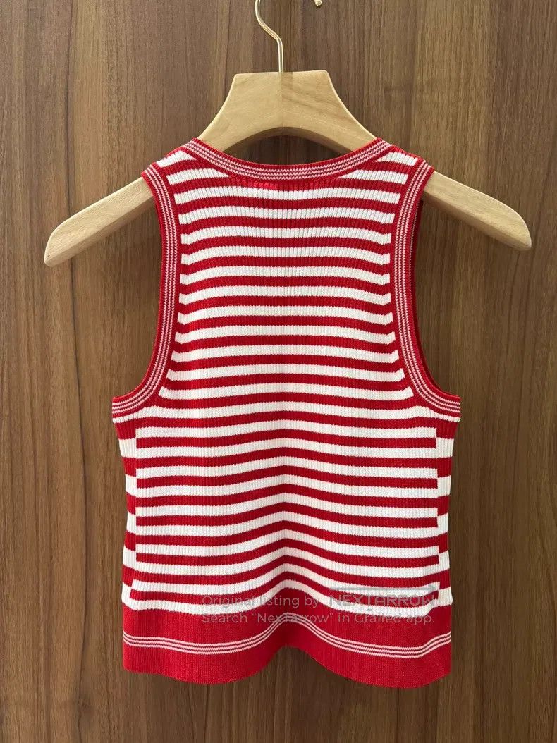 Chanel Chanel Red and white striped knitted vest Size XS / US 0-2 / IT 36-38 - 2 Thumbnail