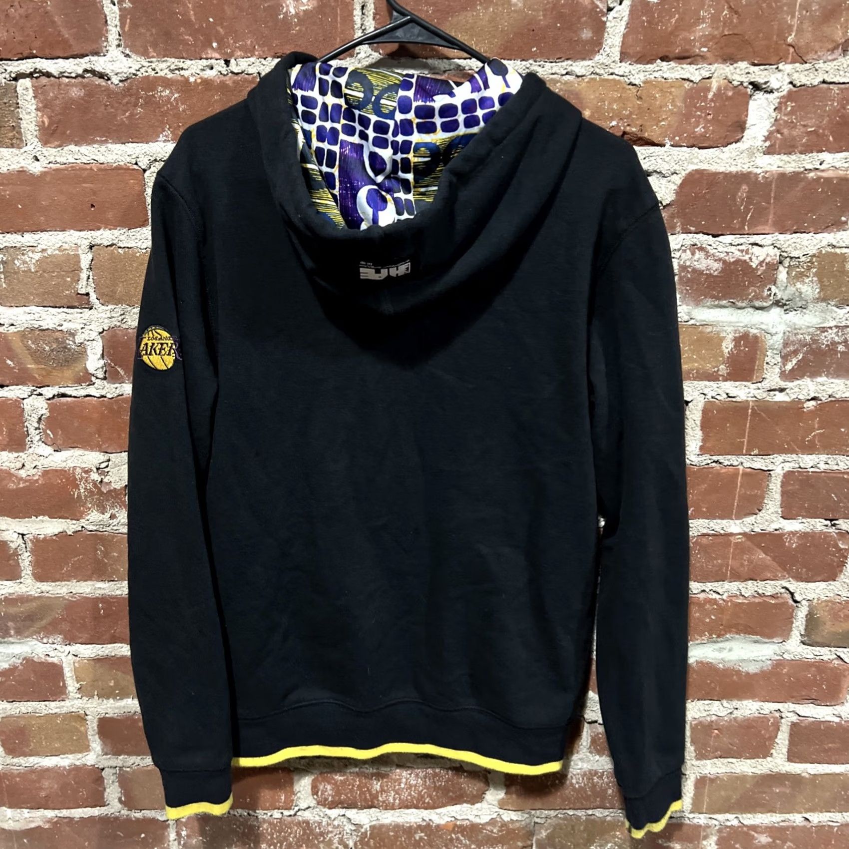 Vintage 2 Hype Los Angeles Lakers Mens XS Black Hoodie Camouflage Graphic Print Logo Embroidered Size US XS / EU 42 / 0 - 5 Thumbnail