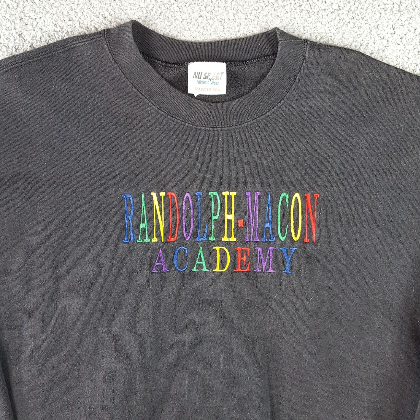 Vintage VINTAGE 80s Randolph-Macon Academy Rainbow Embroidered XL Pullover Crewneck Sweatshirt Size US XL / EU 56 / 4 - 2 Thumbnail