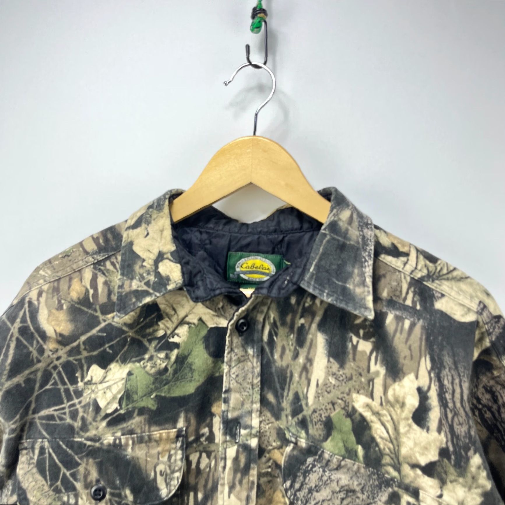 Vintage VINTAGE Cabela's Realtree Camo Lined Jacket Large Hunting Bomber Jacket Mens L Green Size US L / EU 52-54 / 3 - 3 Thumbnail