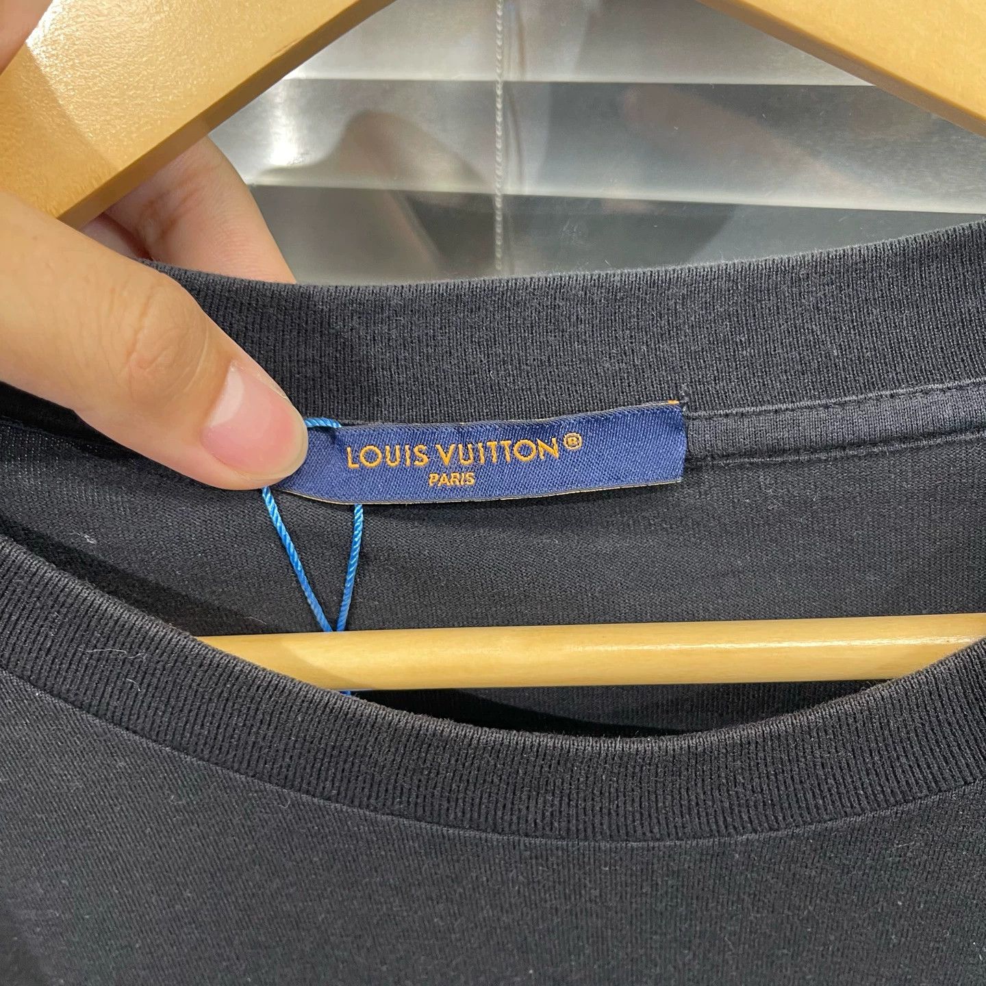 Louis Vuitton Louis Vuitton Gradient Monogram All-Over SS Tee Size US XXL / EU 58 / 5 - 3 Thumbnail