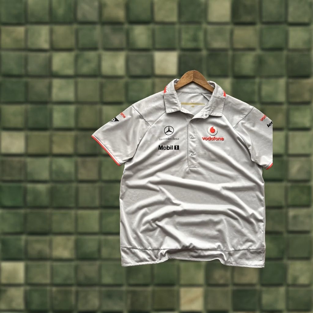 Mercedes-Benz McLaren Mercedes Benz AMG Petronas Formula One Team Gray Polo shirt M Men Size US M / EU 48-50 / 2 - 1 Thumbnail