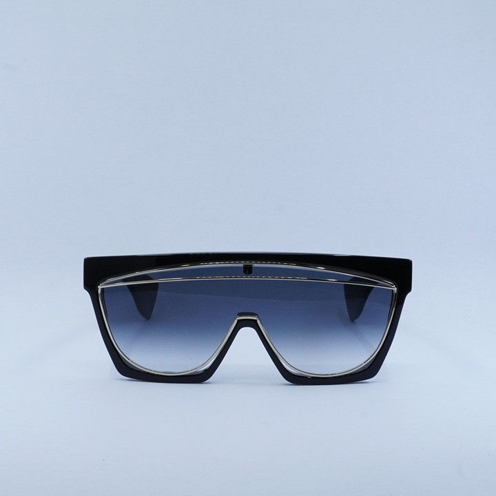 Loewe Loewe LW40012I 05B Sunglasses Black/Gold Shield Frame Size ONE SIZE - 2 Thumbnail