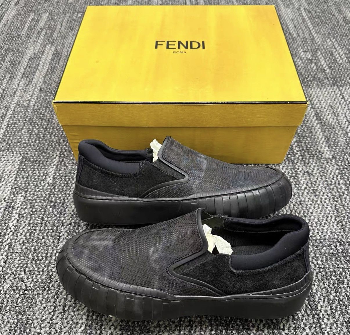 Fendi Fendi Force FF Monogram Slip-On Casual Shoes J41 Size US 7 / EU 40 - 4 Thumbnail