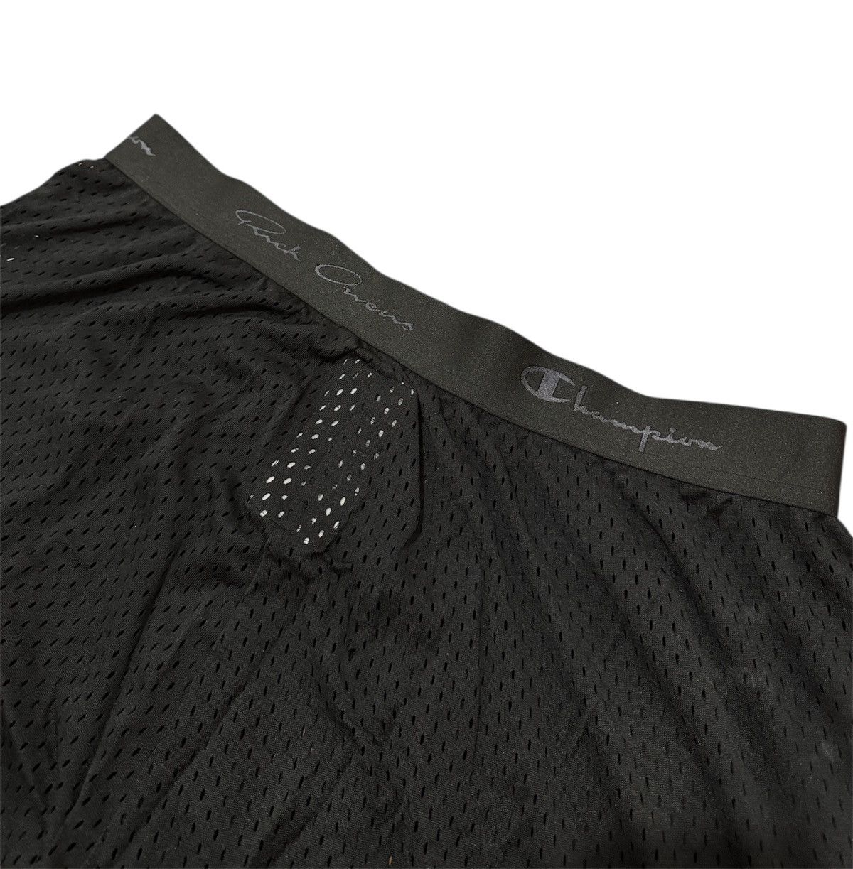 Rick Owens Rick Owens mesh basket ball short pants Size US 34 / EU 50 - 4 Thumbnail