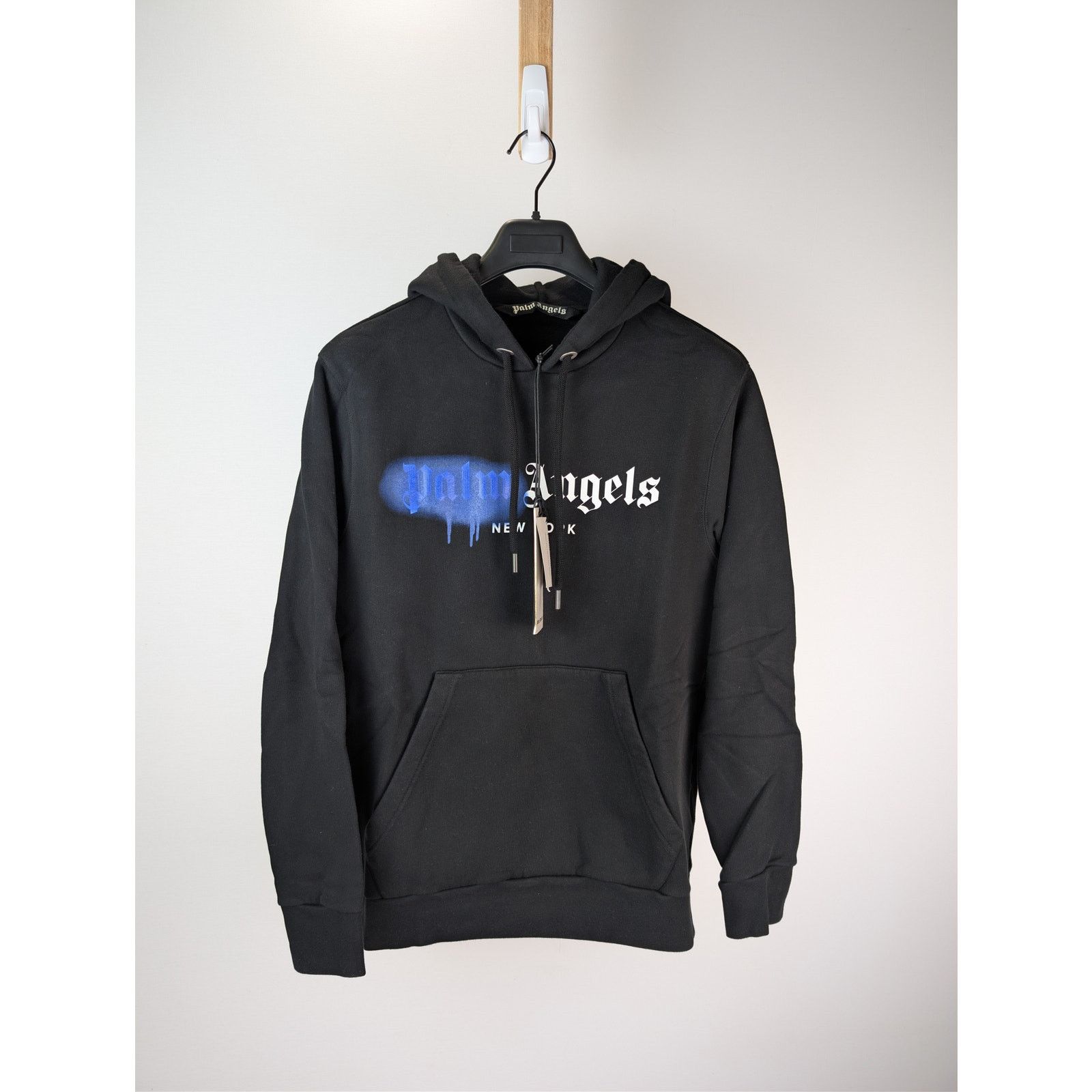 Palm Angels o1rshd1 New York Sprayed Logo Hoodie in Black / Blue Size US S / EU 44-46 / 1 - 1 Thumbnail
