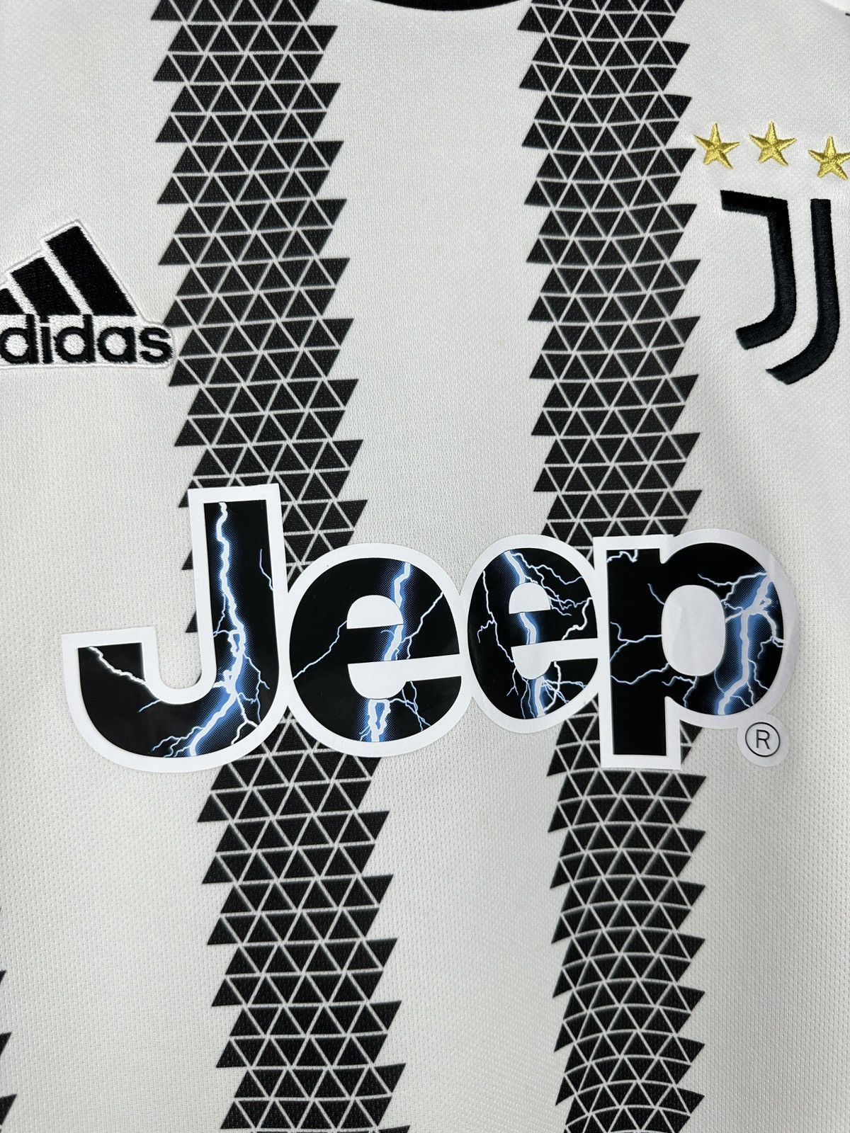 Adidas #10 Pogba Juventus 2022 Home Soccer Jersey Football Shirt Size US S / EU 44-46 / 1 - 7 Thumbnail
