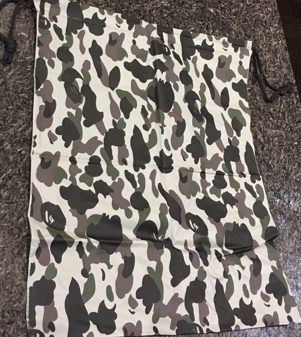 Bape Bape camo drawstring tote sling bag Size ONE SIZE - 2 Thumbnail