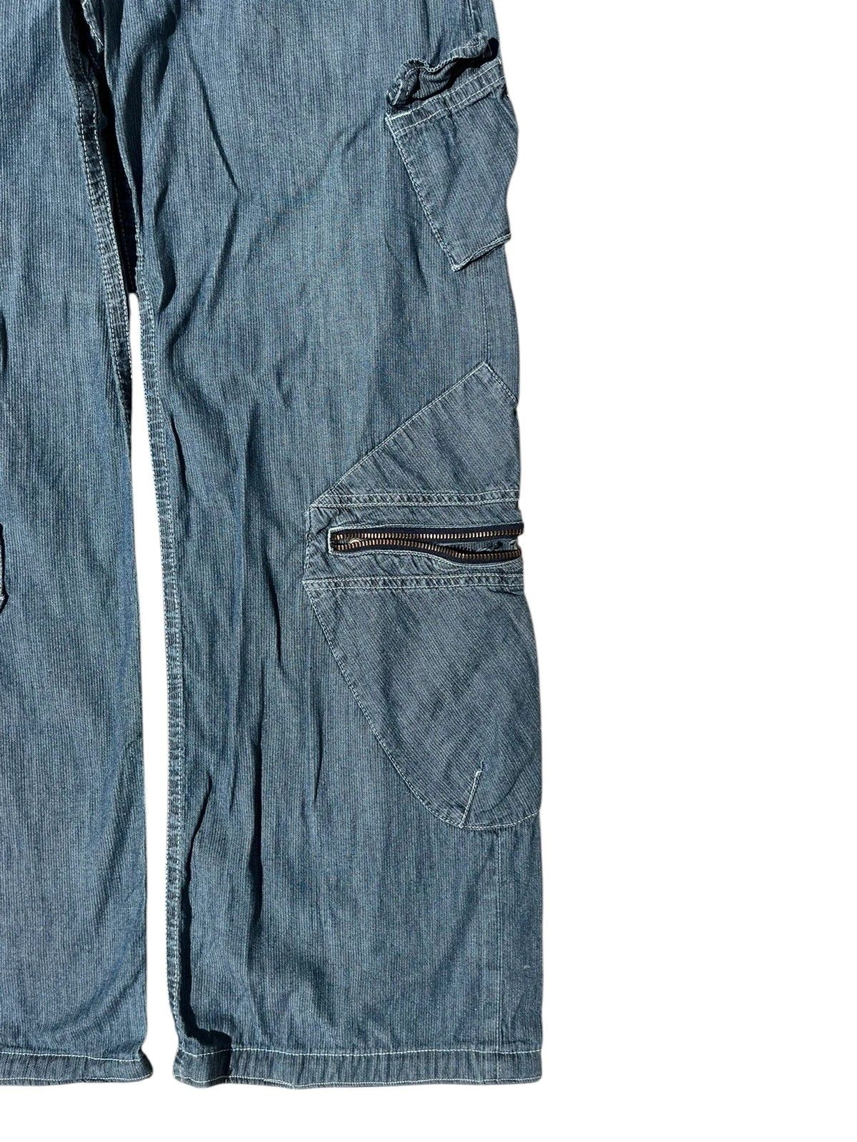Other Armani Jeans Zip Cargo Pants in Washed Denim (2004–2006) Size US 32 / EU 48 - 4 Thumbnail