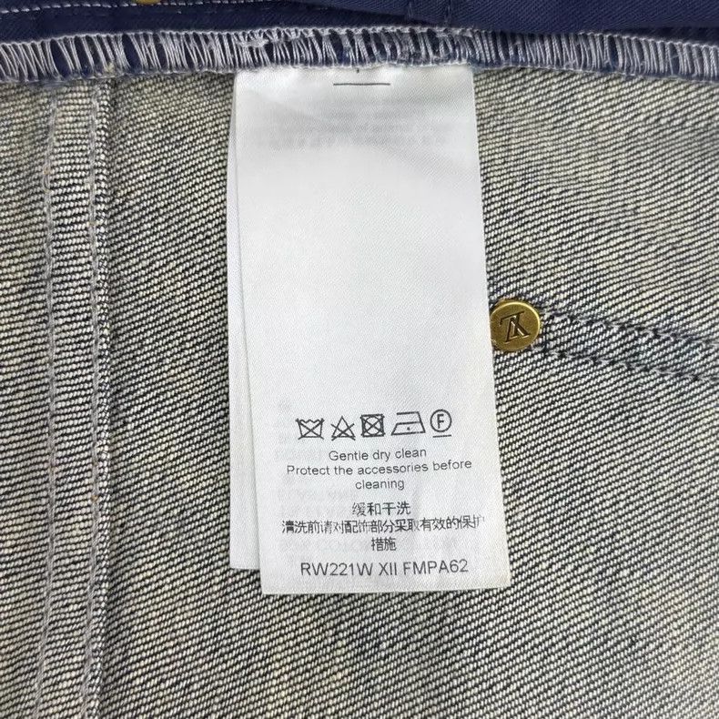 Louis Vuitton Louis Vuitton Washed Blue Label Jeans 2505-Nextarrow Size US 38 / EU 54 - 6 Thumbnail