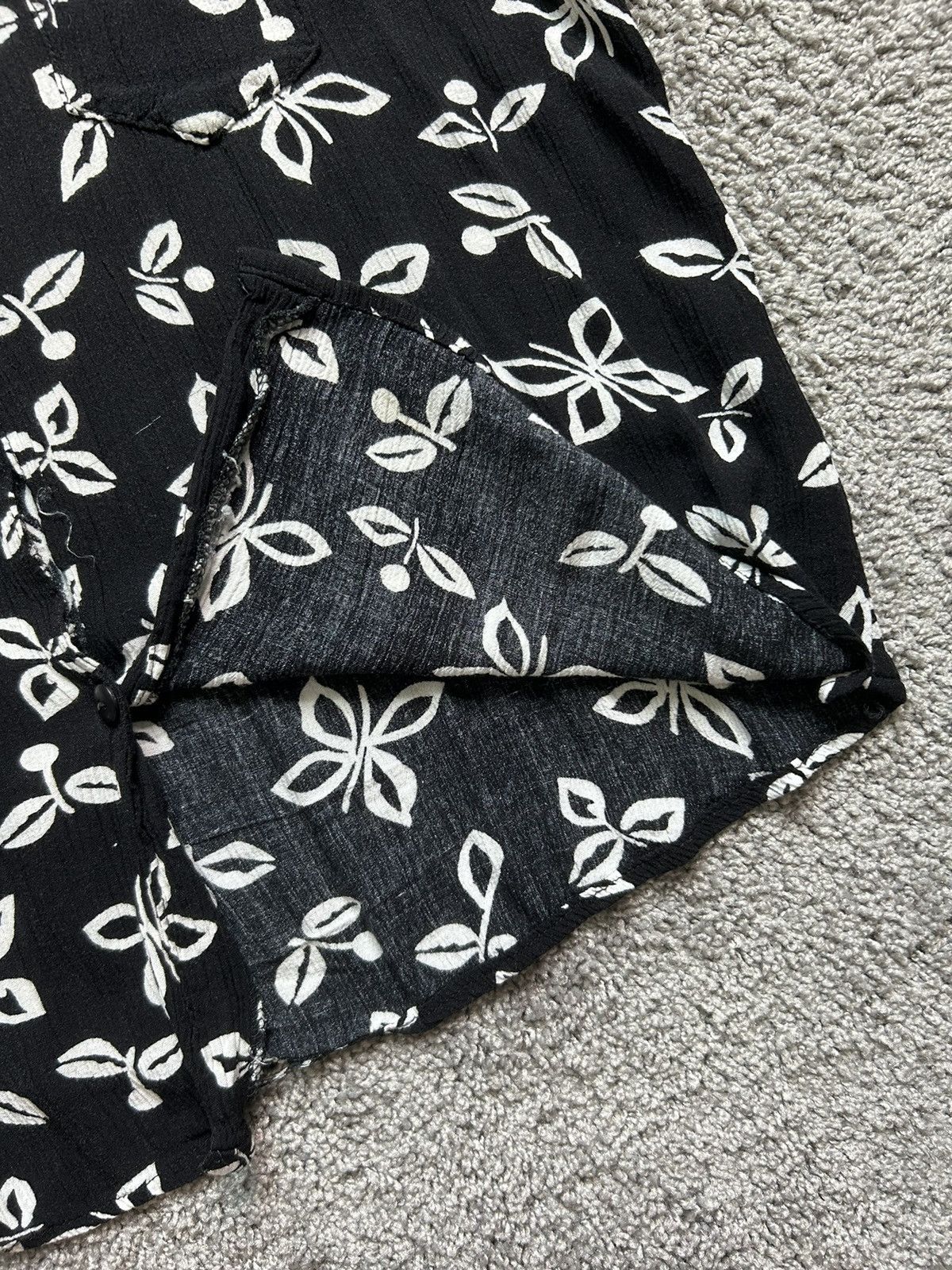 Vintage Vintage 80s Rayon Button Up AOP Cascade Classics USA Size US L / EU 52-54 / 3 - 3 Thumbnail