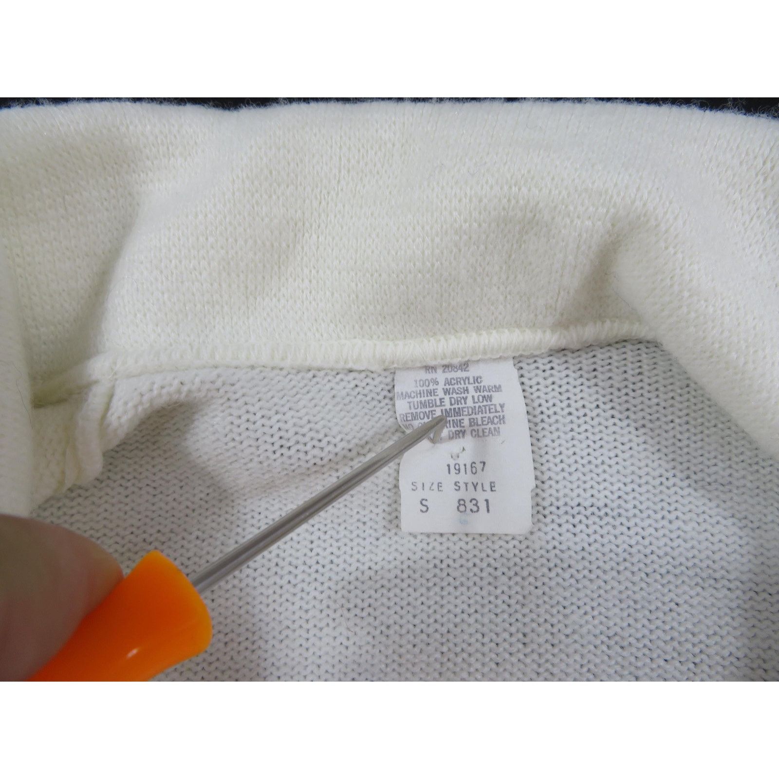 Other Cardigan Shawl Collar Sweater Acryllic White Blue Sz S 1980s Size S / US 4 / IT 40 - 3 Thumbnail