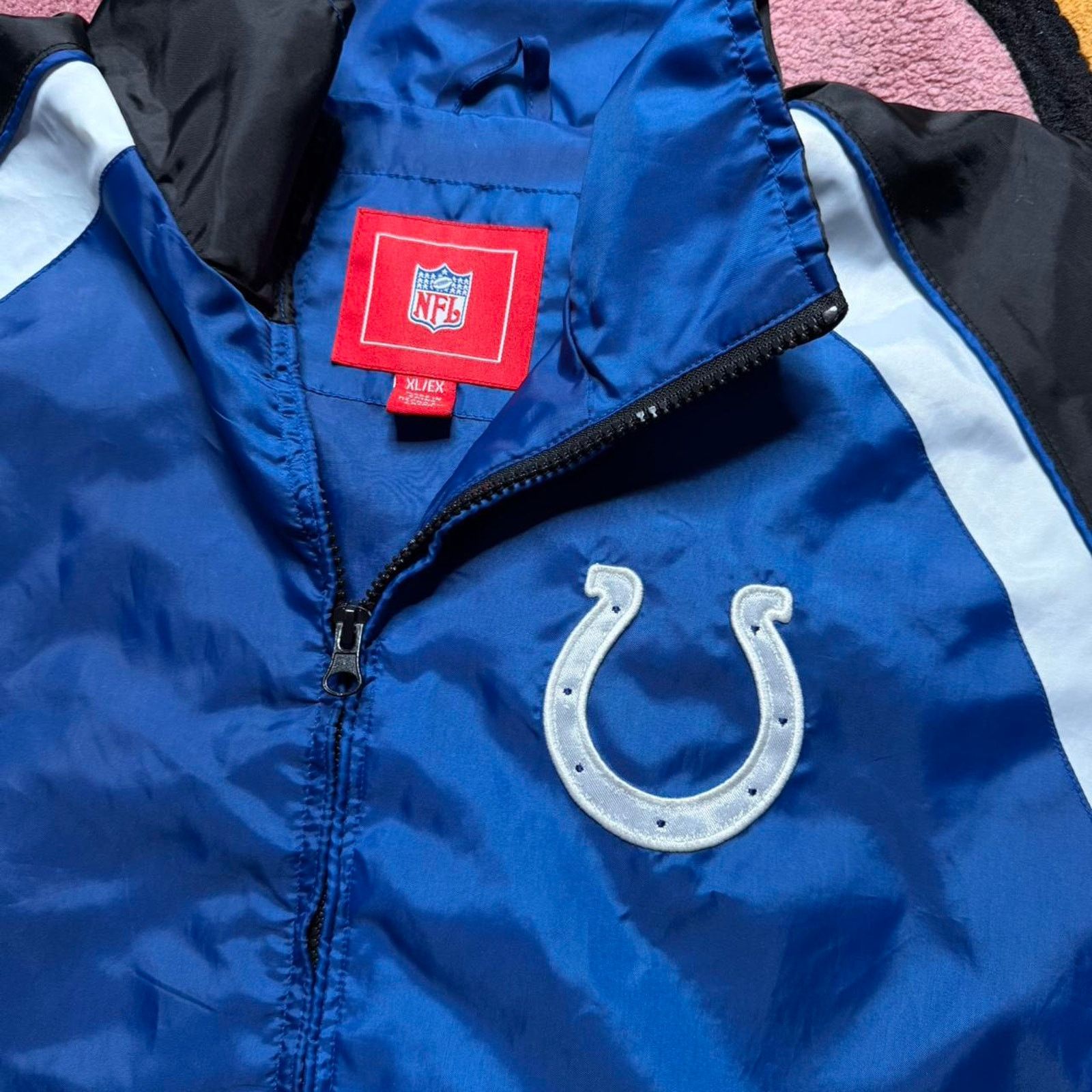 NFL NFL Indianapolis Colts Embroidered Full Zip Track Jacket Size US XL / EU 56 / 4 - 3 Thumbnail