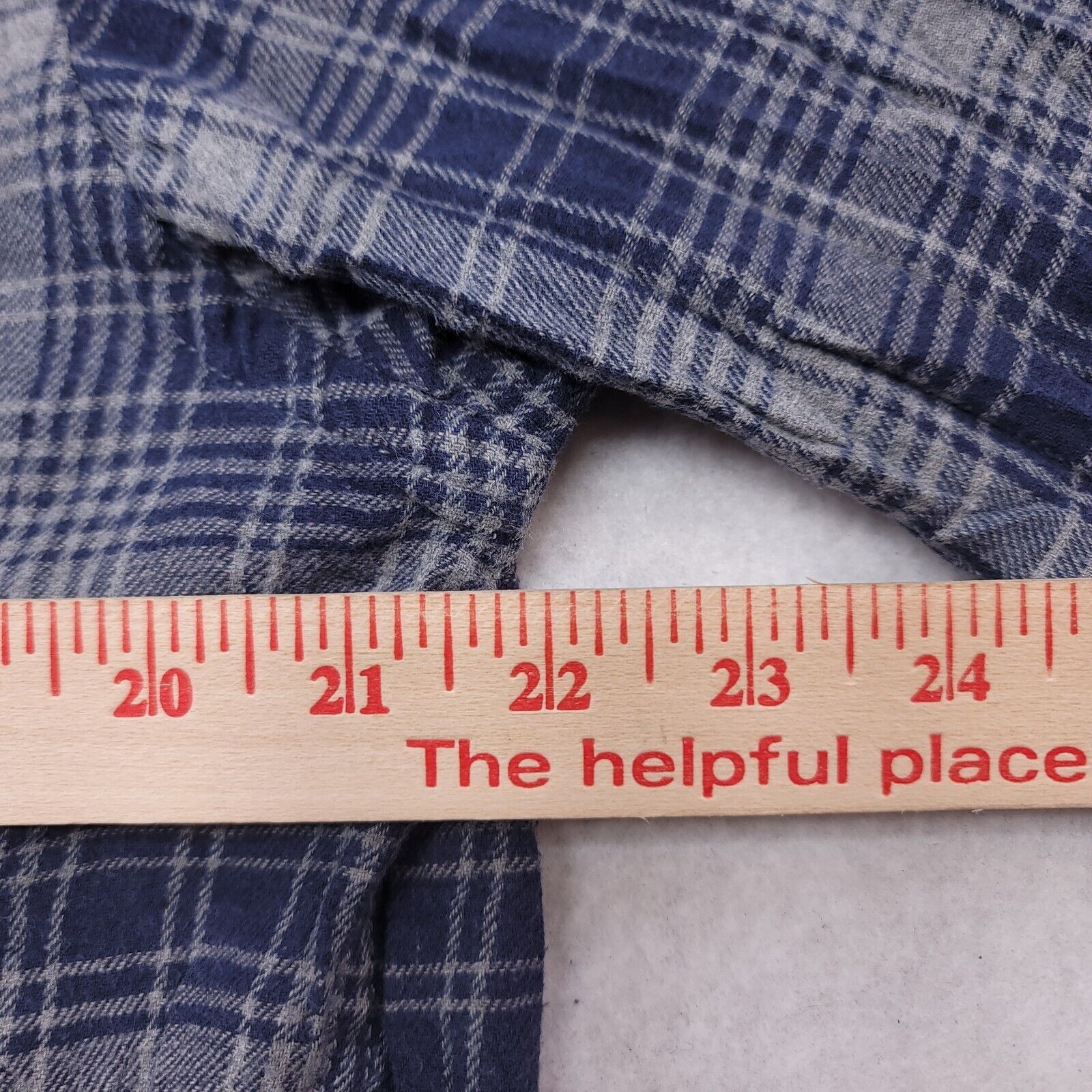 Old Navy Old Navy Tartan Flannel Casual Shirt Mens Size L Blue Gray Size US L / EU 52-54 / 3 - 8 Thumbnail