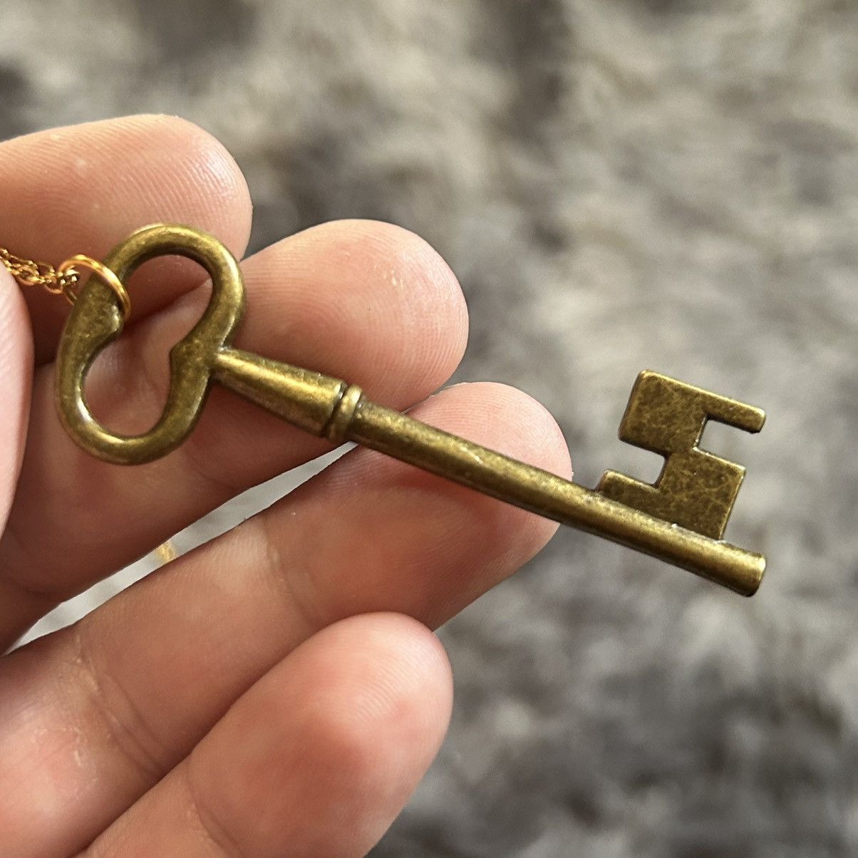 Handmade Handcrafted vintage brass skeleton key pendant necklace Size ONE SIZE - 6 Thumbnail