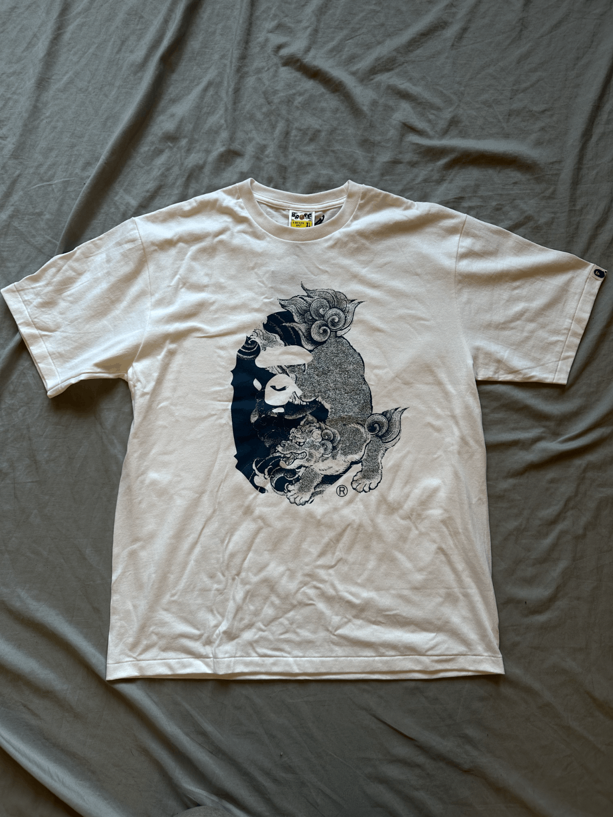 Bape BAPE Shirt Inspired By Japanese Art Size XL Size US XL / EU 56 / 4 - 1 Thumbnail