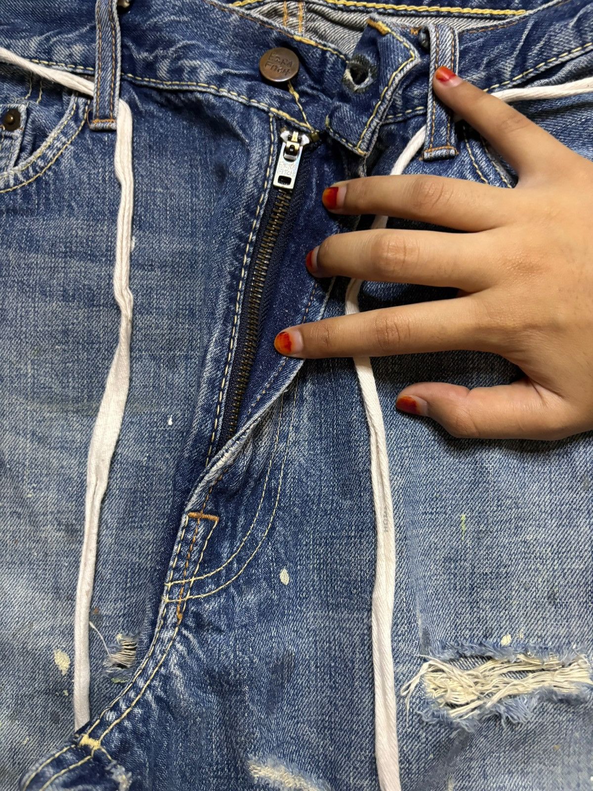 Japanese Brand Vintage Japanese Brand Mud Wash Paint Distress Bootcut Jeans Size US 30 / EU 46 - 3 Thumbnail