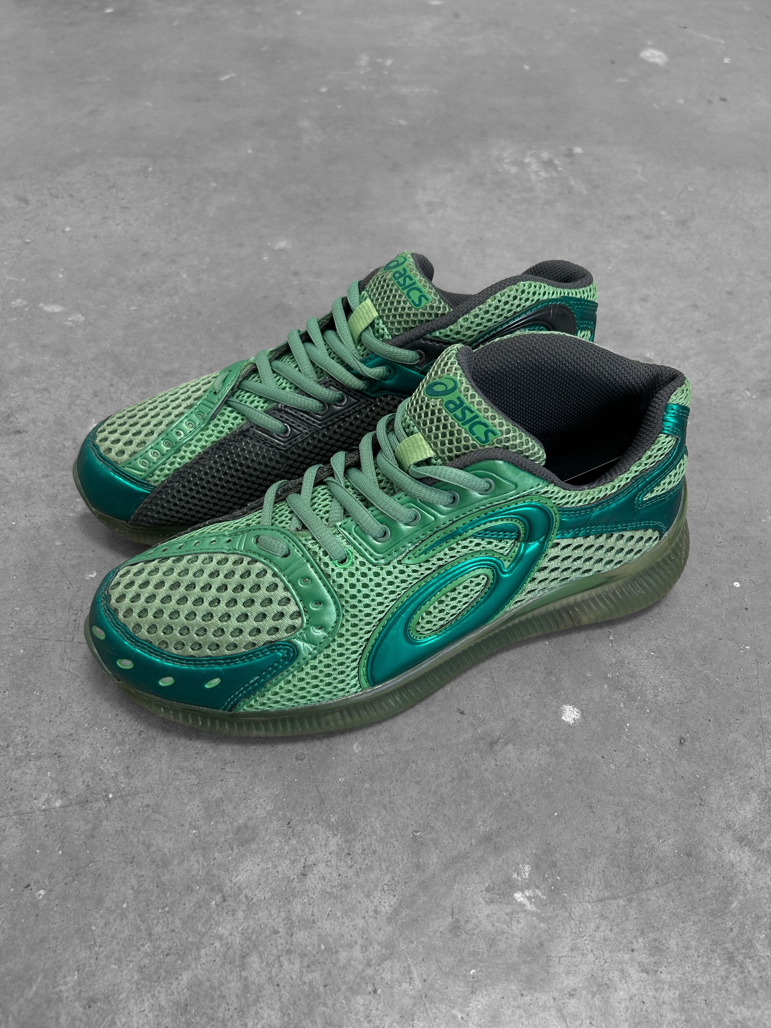 Kiko asics sokat clearance