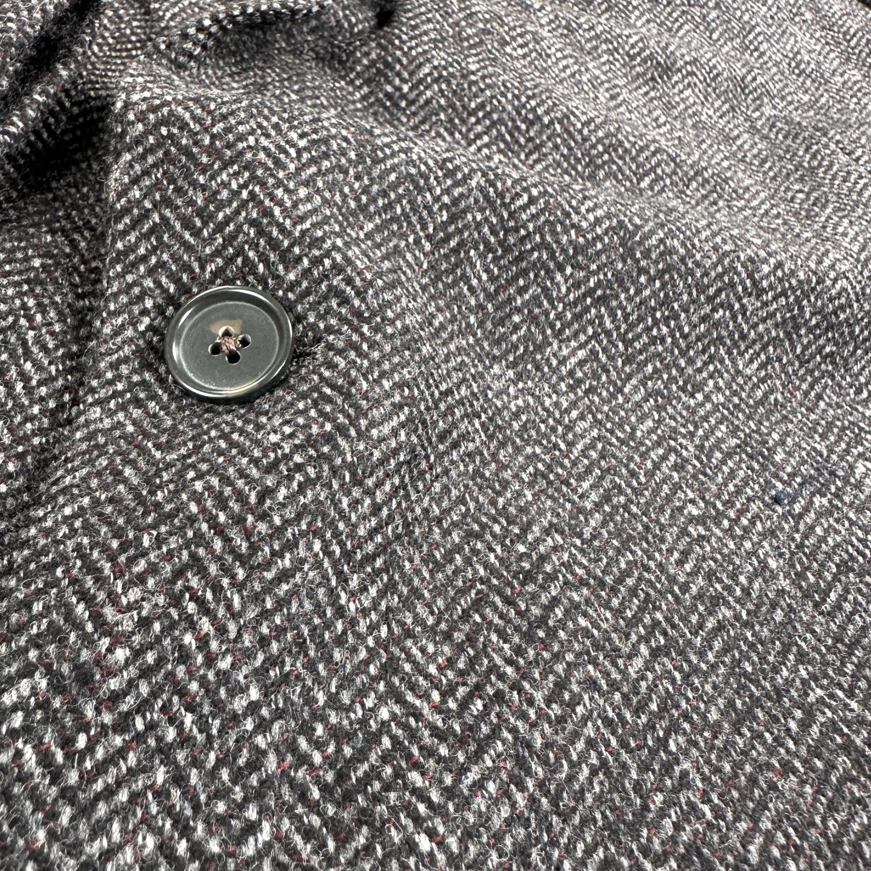 Brooks Brothers Brooks Brothers Sport Coat Mens 46 Gray Herringbone Tweed Wool Regent Jacket/Coat Regular Notch Lapel Two-Button Wool Blazer Casual Business Mens Size 46R - 4 Thumbnail