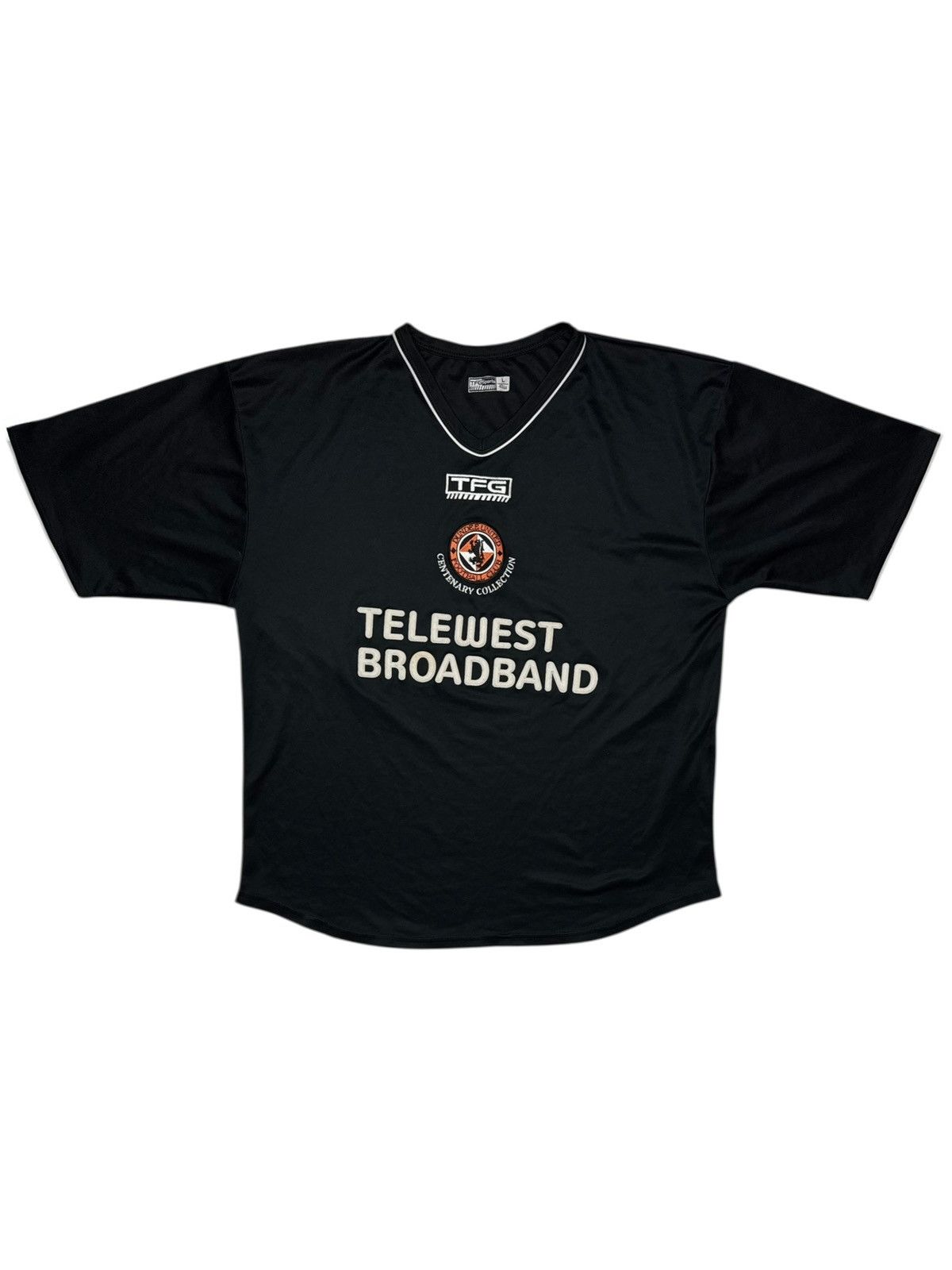 Vintage Soccer jersey vintage Dundee United size L 2002-03 Size US L / EU 52-54 / 3 - 1 Thumbnail